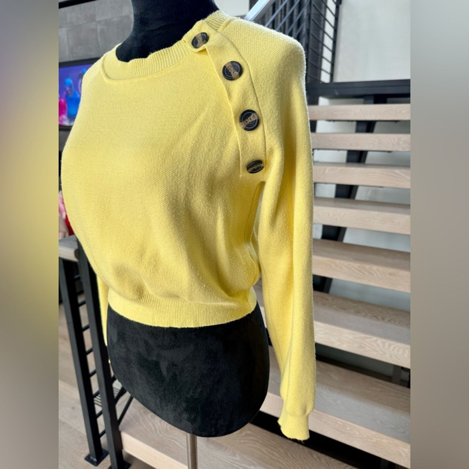 Other New Y2K Yellow Women's Crew Neck Sweater Accents size XS Size XS / US 0-2 / IT 36-38 - 4 Thumbnail
