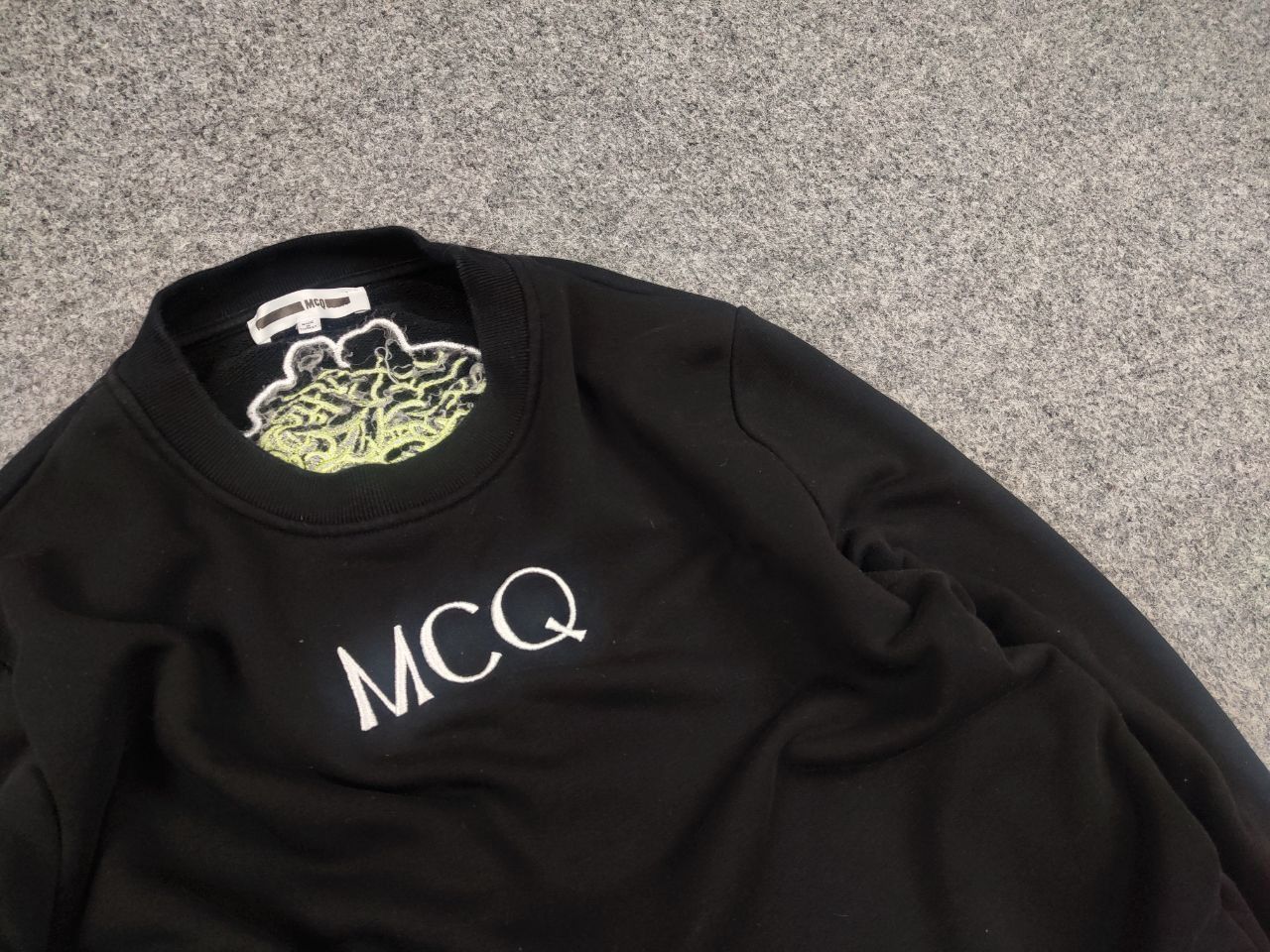 Alexander McQueen McQ Alexander McQueen Design Black Logo Matter Sweatshirt Size US S / EU 44-46 / 1 - 7 Thumbnail