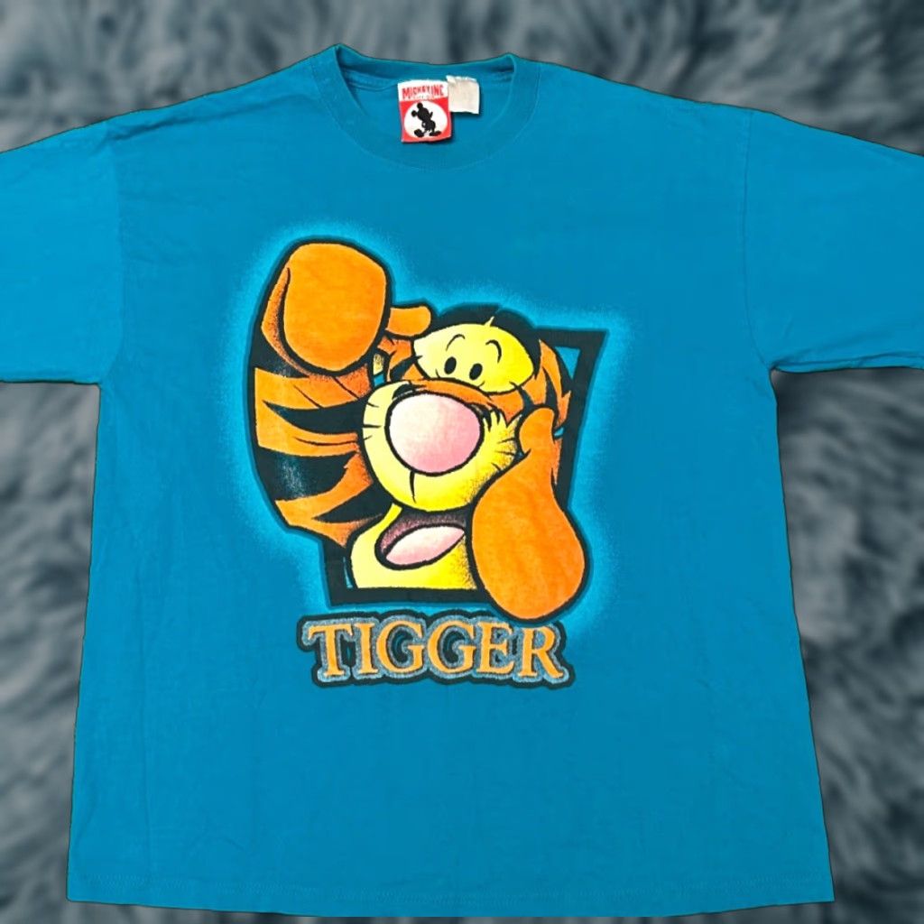 Disney VINTAGE Disney Tigger Big Logo Cartoon VTG Shirt Mens Size M 1990s 90s Logo Blue Short Sleeve Shirt Mens Disney VTG 1990s Size US M / EU 48-50 / 2 - 1 Thumbnail