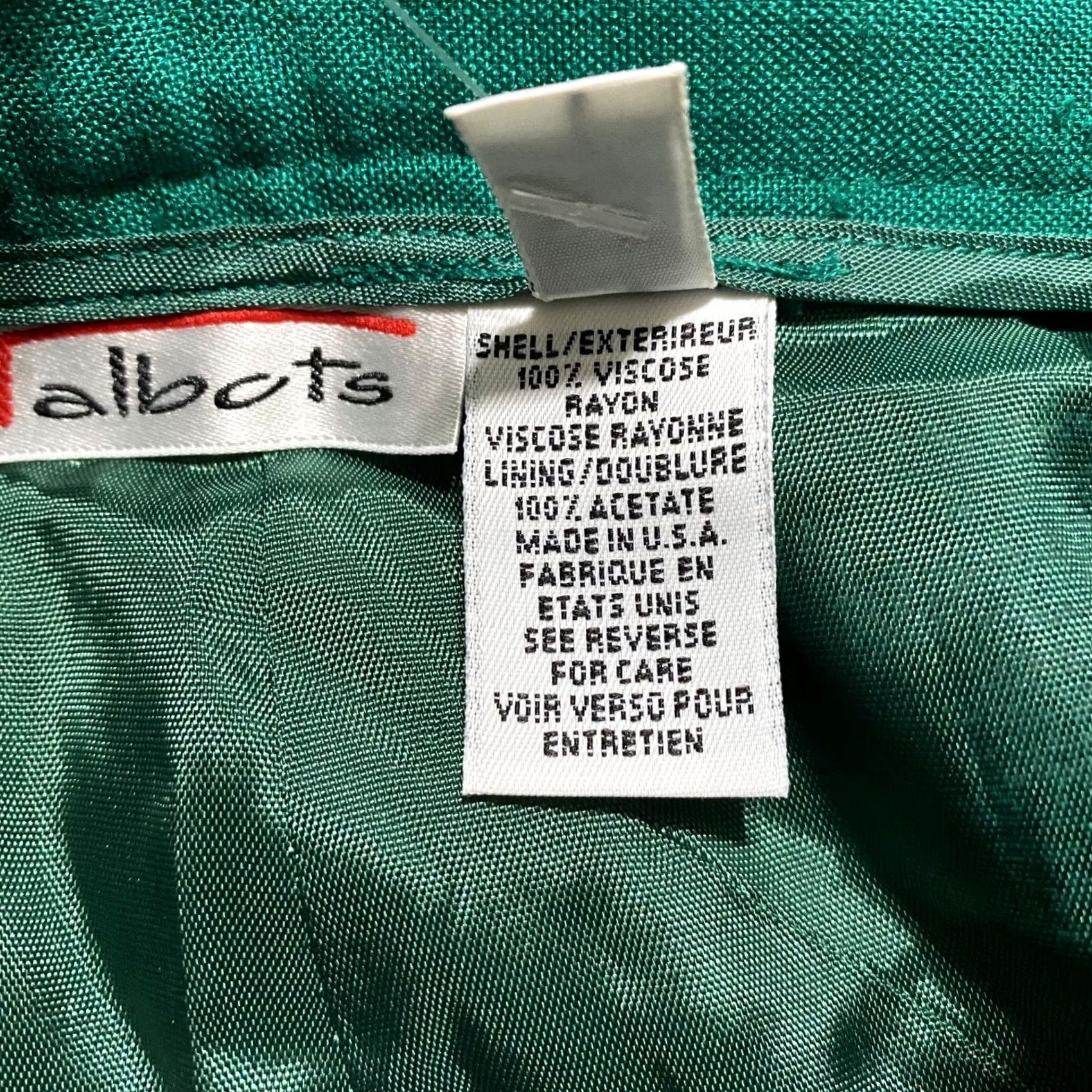 Talbots VINTAGE Talbots Green Pleated Culotte Bermuda Womens 8 Inseam 10" NWT 90s Style Cute Breezy Retro Holiday Women’s Pants Size 30" / US 8 / IT 44 - 4 Thumbnail