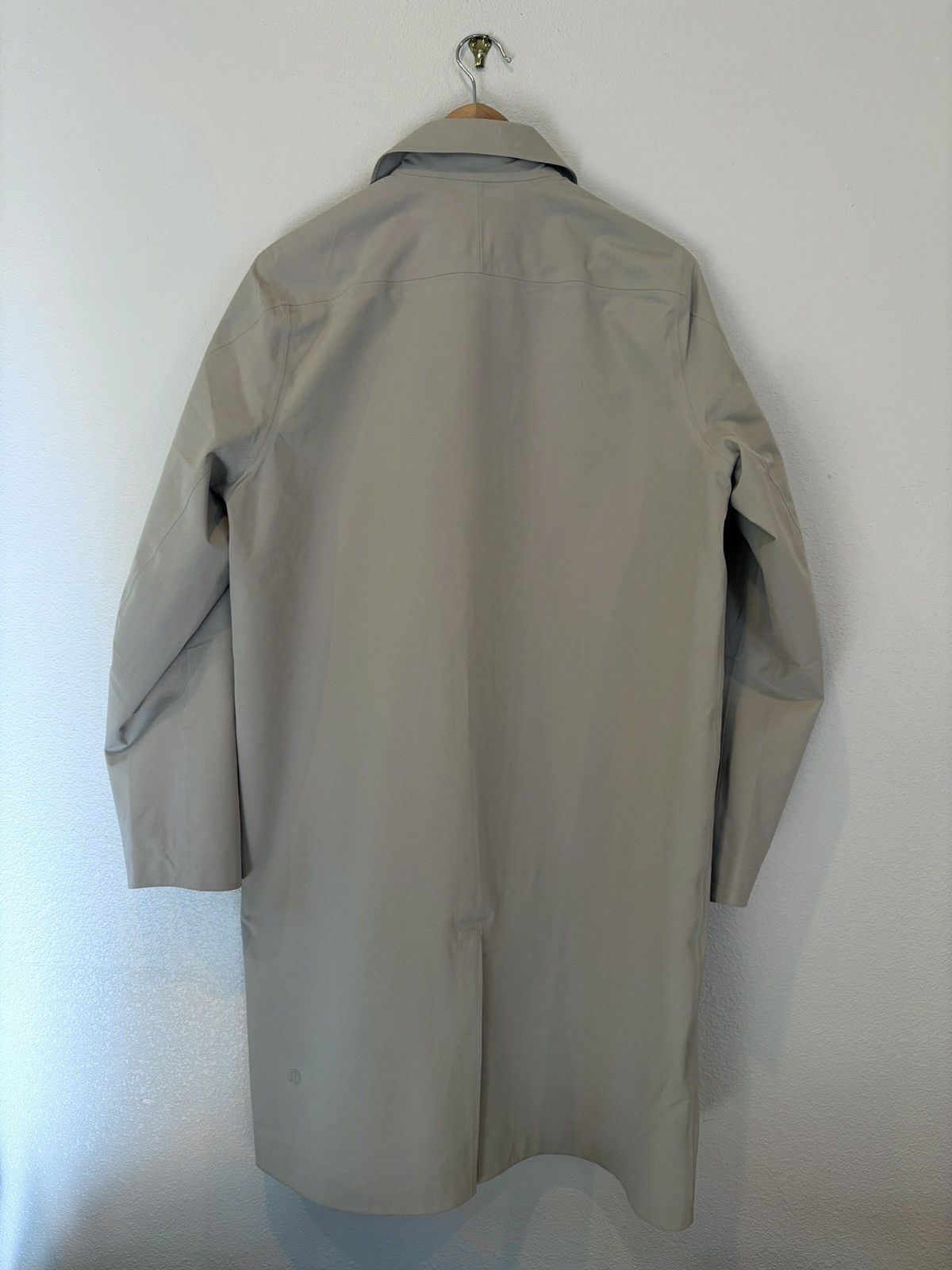 Lululemon Lululemon New Venture Raincoat Size US S / EU 44-46 / 1 - 4 Thumbnail
