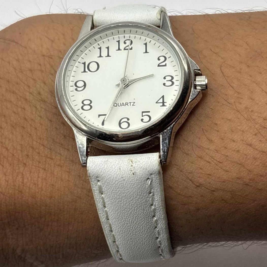 Other Silver & White Quartz Watch Size ONE SIZE - 2 Thumbnail
