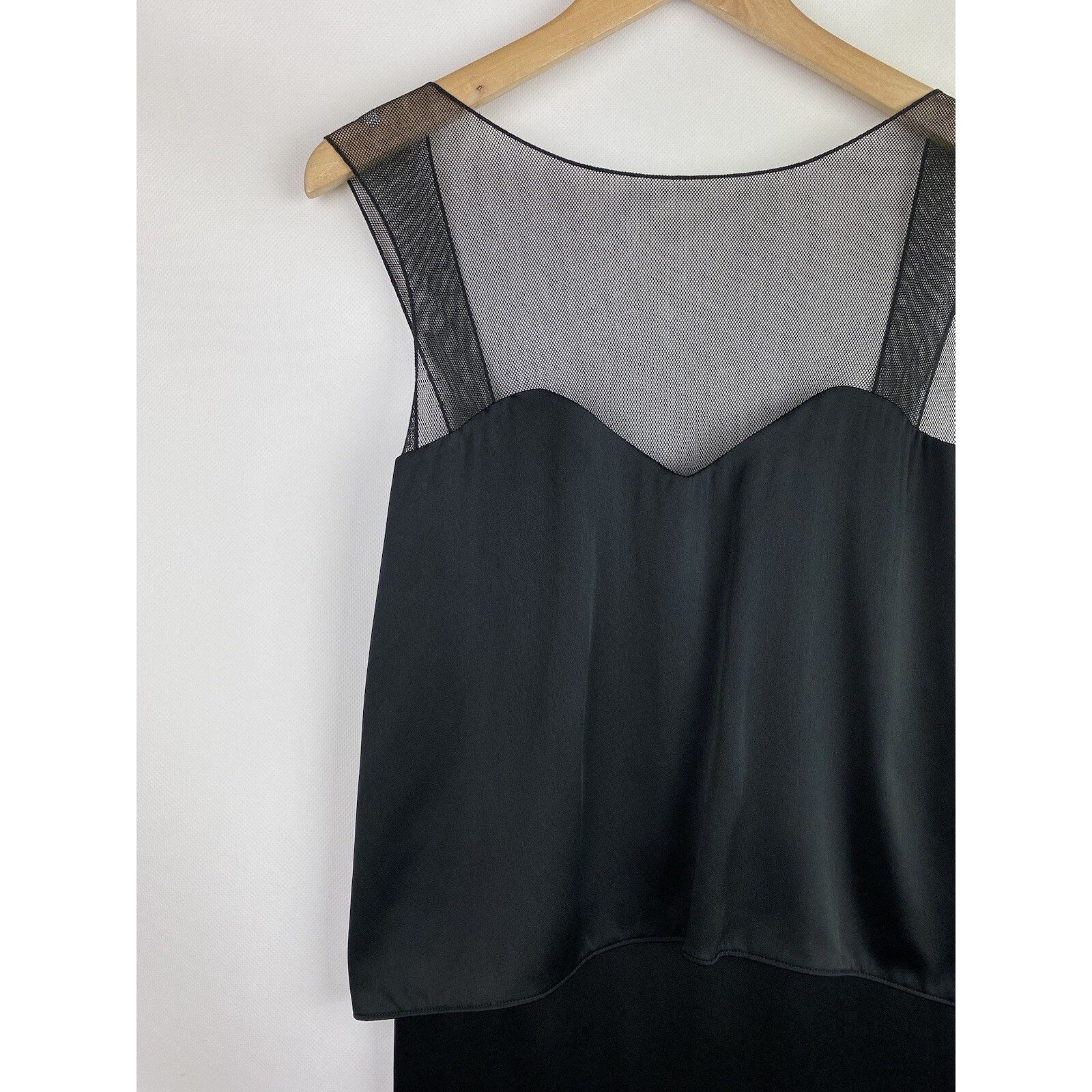 Maison Margiela BNWT! Maison Margiela ladies sleeveless dress size 42 Size M / US 6-8 / IT 42-44 - 4 Thumbnail