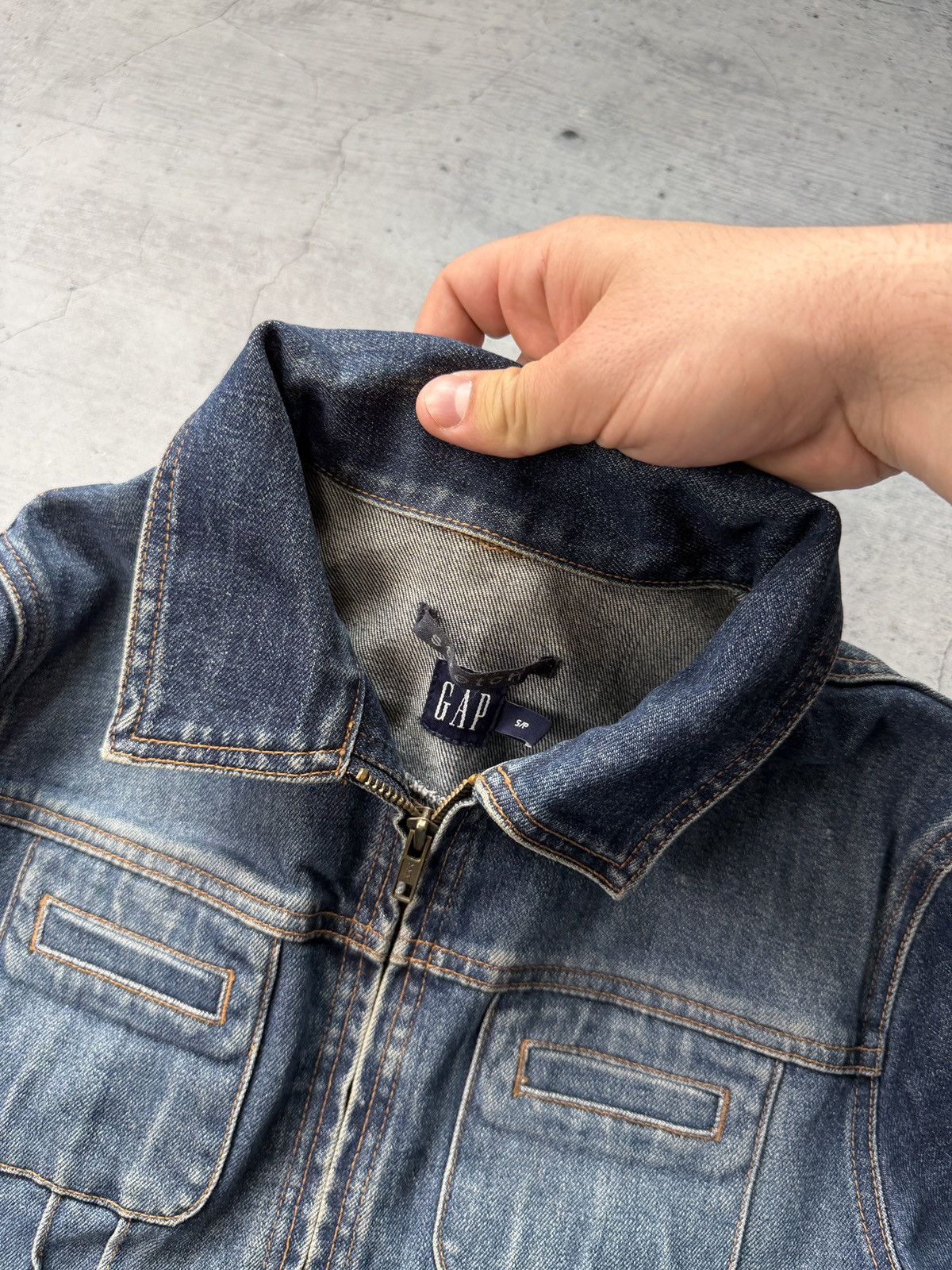 Gap Gap Denim Jacket Large Blue Classic 90s Trucker Western Size US 33 - 4 Thumbnail