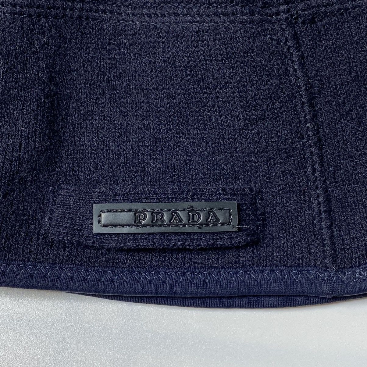 Prada PRADA BLACK TAB BEANIE Size ONE SIZE - 2 Thumbnail