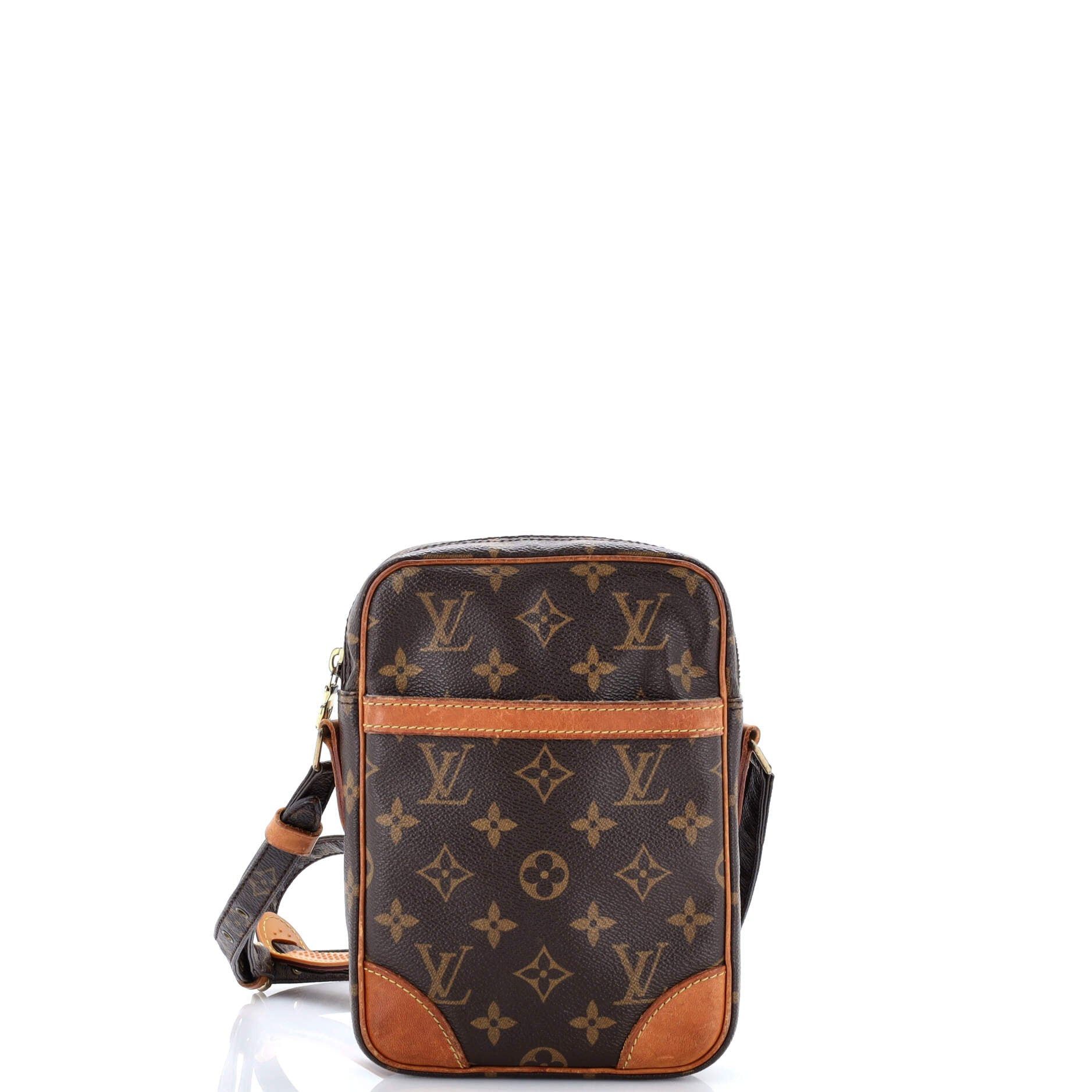 Louis Vuitton Danube Handbag Size ONE SIZE - 1 Thumbnail