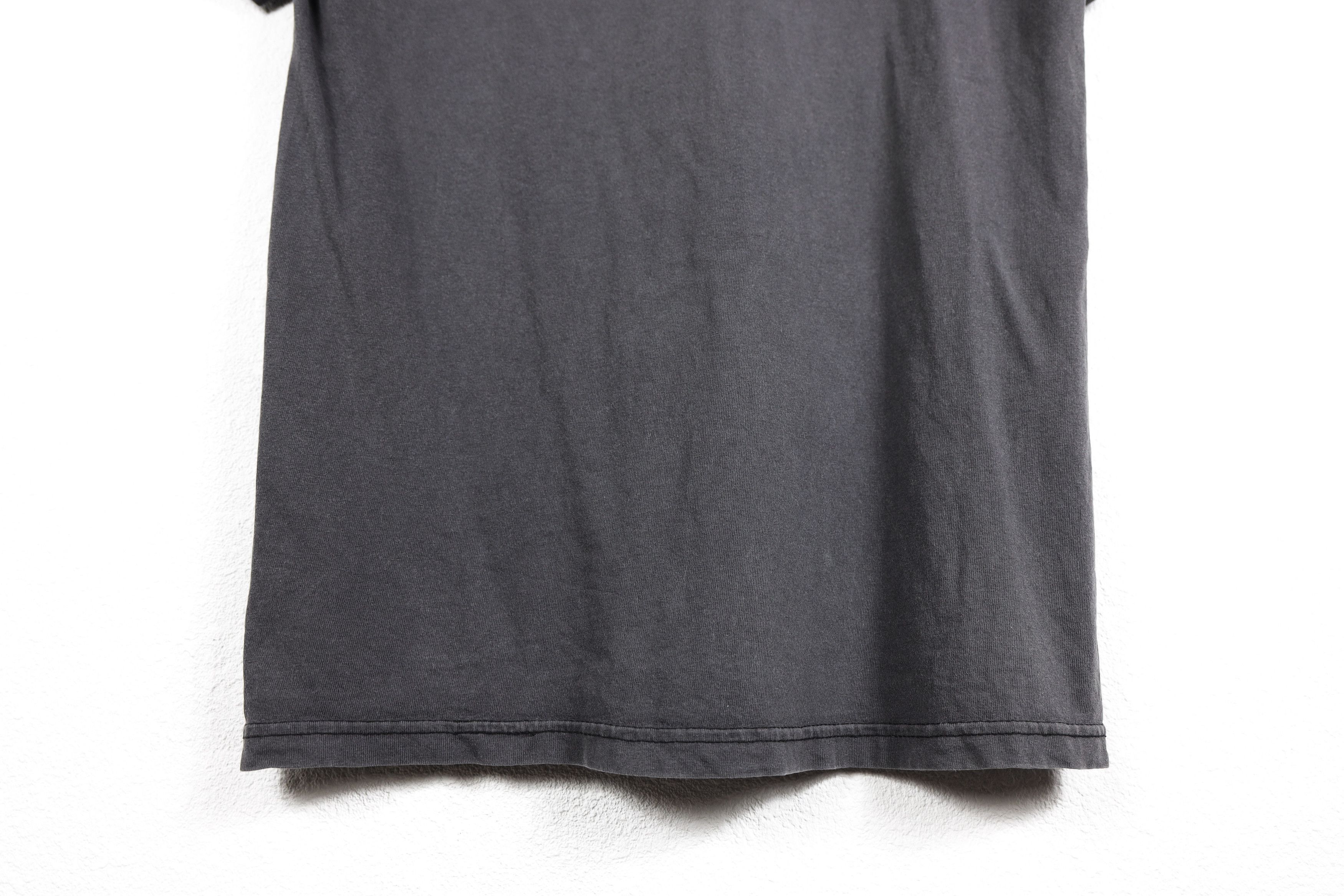 Marvel Comics × Vintage Vintage Marvel Comics Hulk vs Wolverine Graphic Tee T-shirt Size US M / EU 48-50 / 2 - 11 Thumbnail