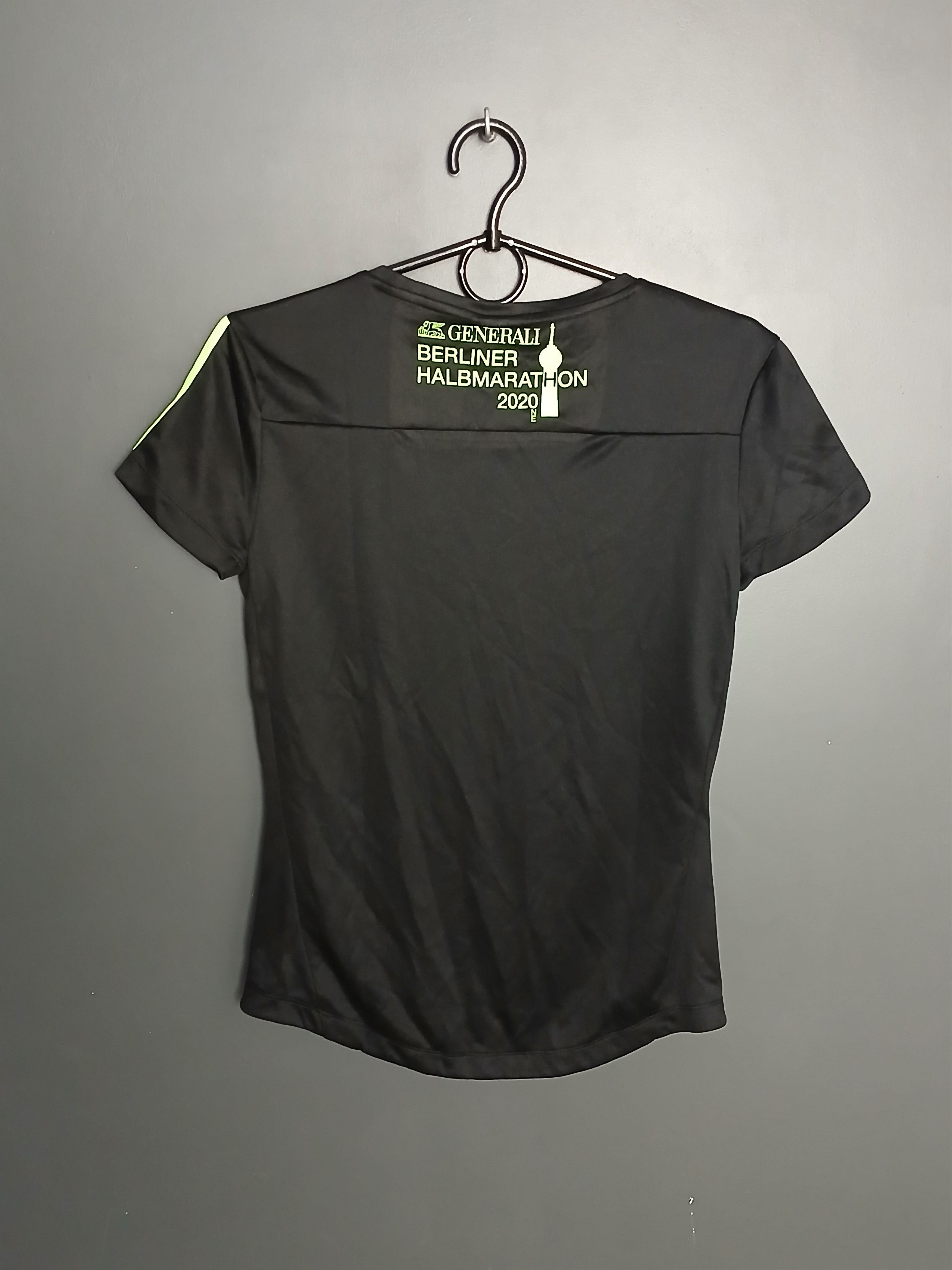 Adidas New Adidas Berlin Marathon Running Training T-Shirt Size XS / US 0-2 / IT 36-38 - 2 Thumbnail