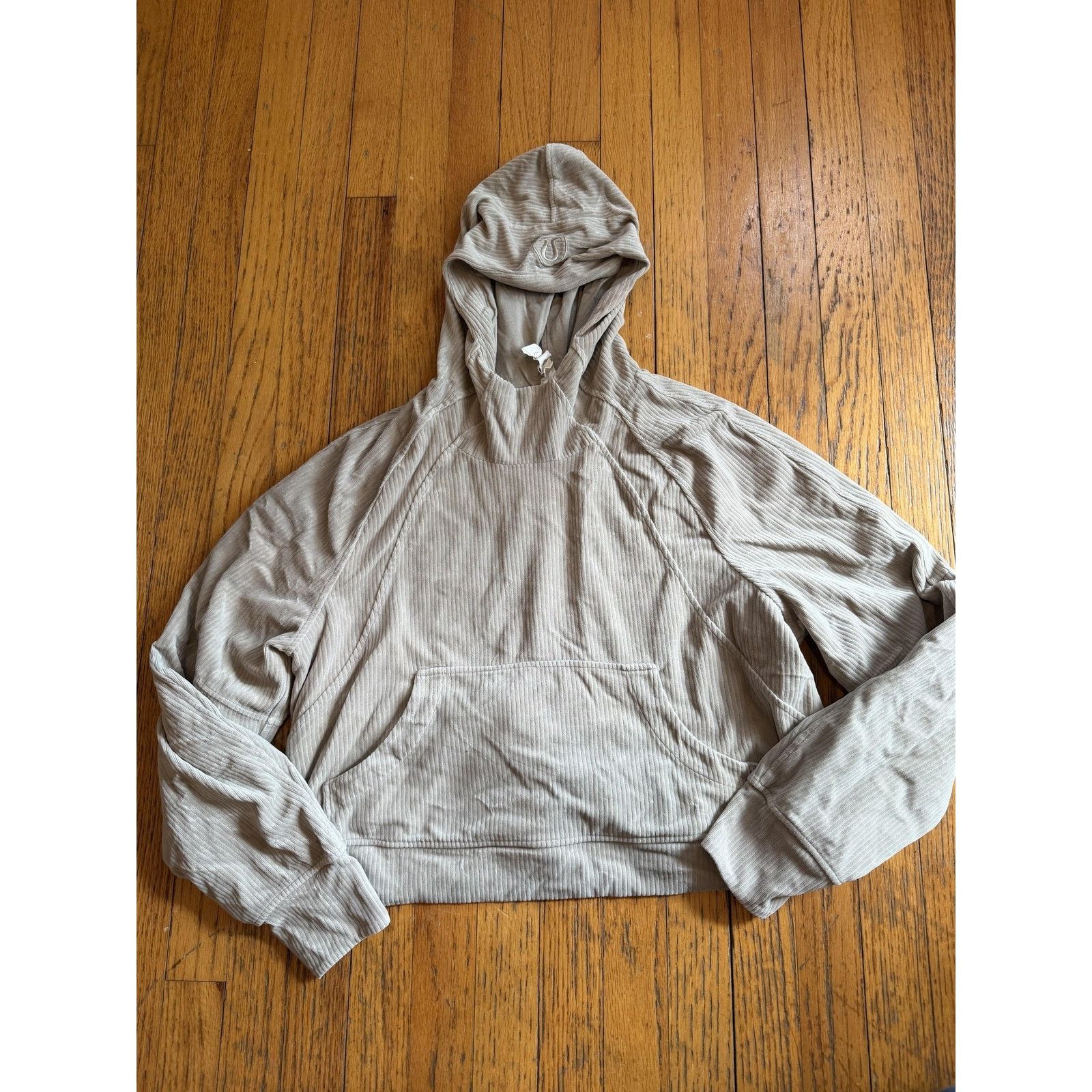 Lululemon Lululemon Womens Cropped Hoodie Sweatshirt M/L Size L / US 10 / IT 46 - 1 Thumbnail