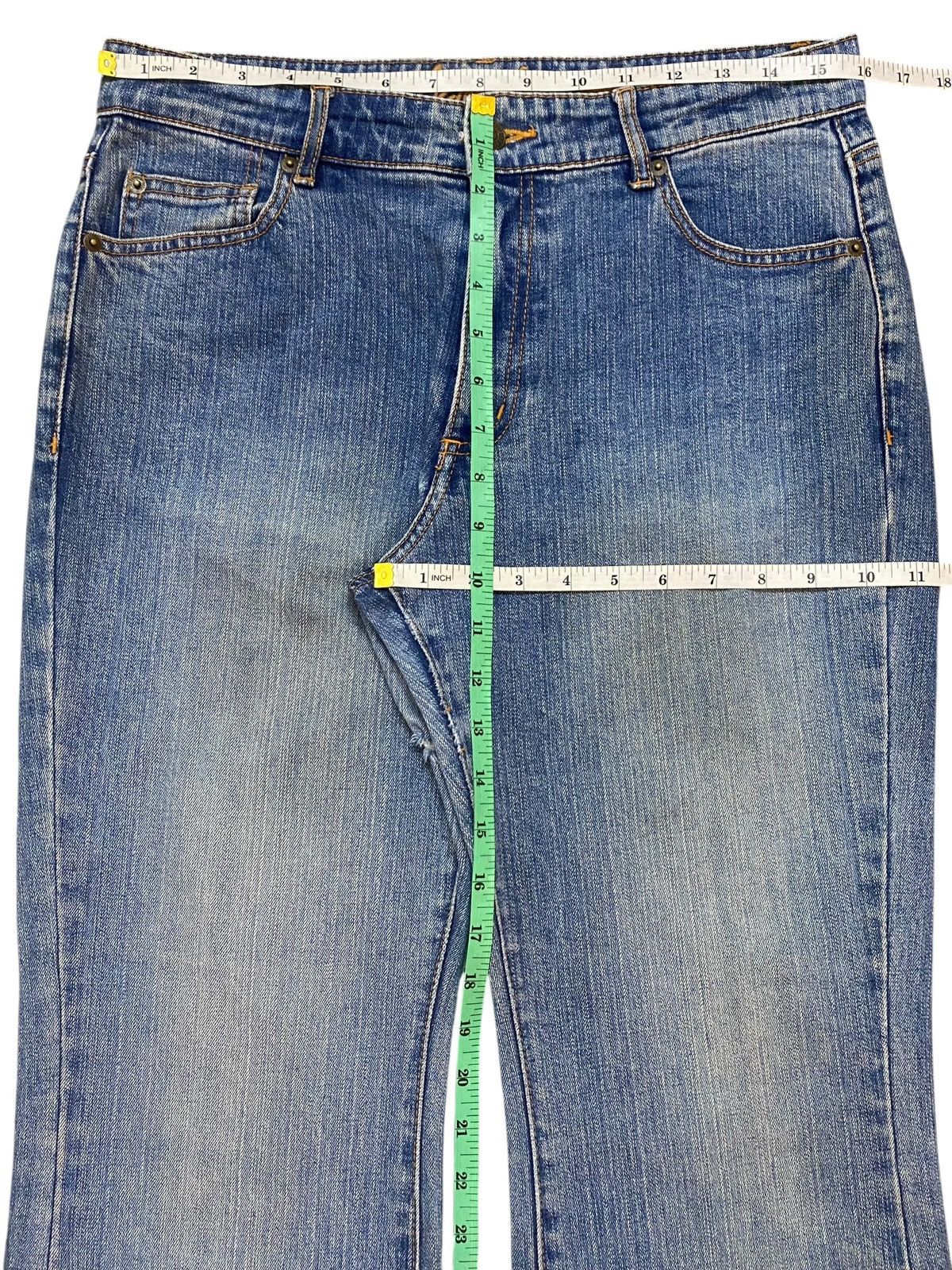 Japanese Brand Vintage Japanese Brands Blue Wash Flare Jeans Size US 32 / EU 48 - 9 Thumbnail