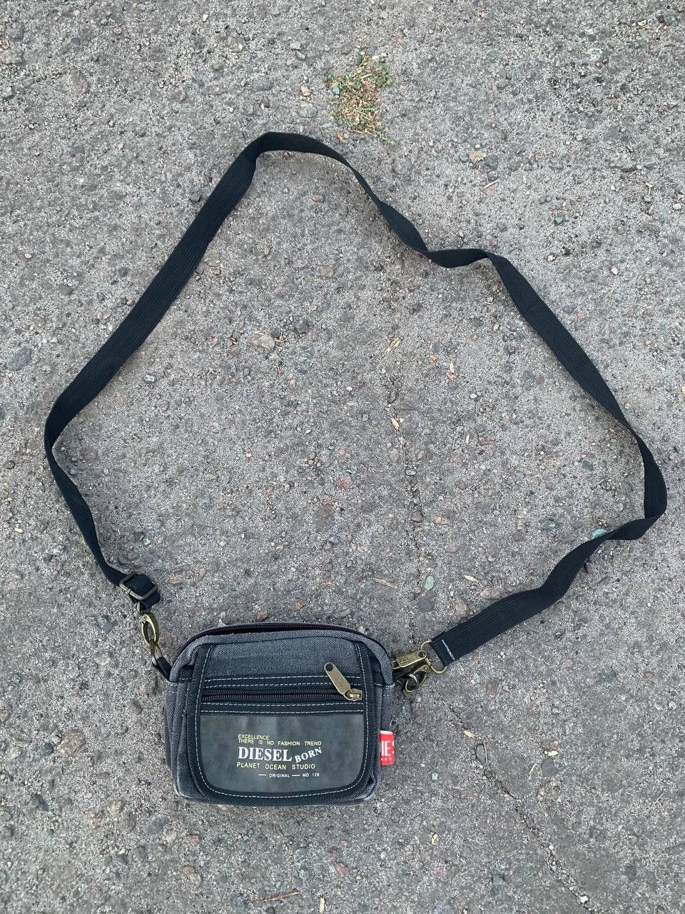 Diesel × Vintage VERY RARE DIESEL DEVISION BAG JAPAN STYLE VINTAGE 90s RETRO Size ONE SIZE - 1 Thumbnail