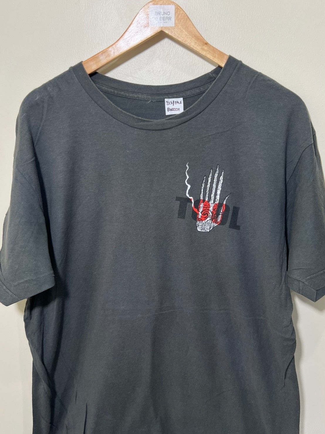 Band Tees Tool Rock Band shirt bnz01 Size US L / EU 52-54 / 3 - 4 Thumbnail