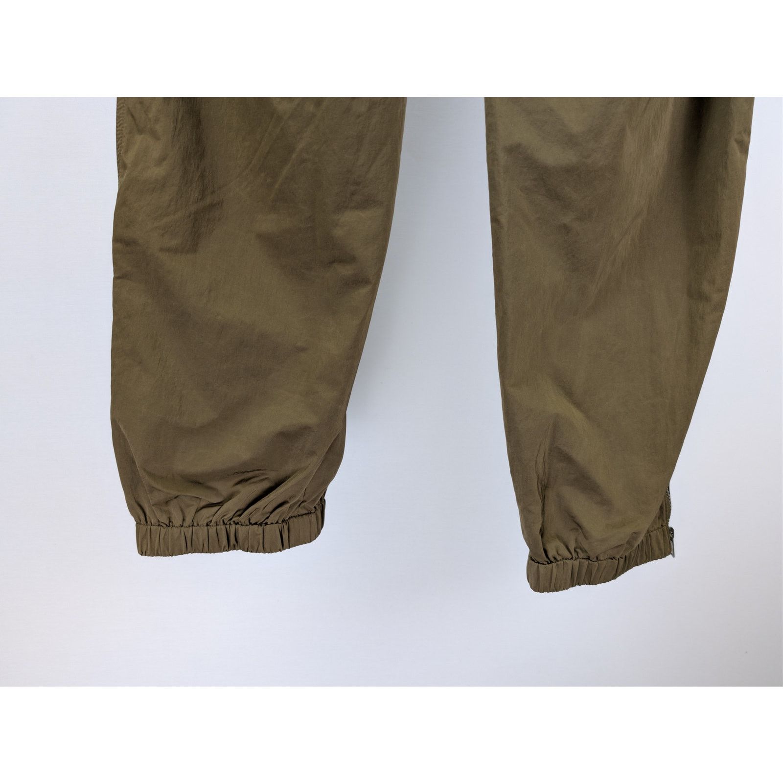 Bottega Veneta o1rshd1 Tech Nylon Trousers / Sweatpants / Joggers in Liana Size US 34 / EU 50 - 12 Thumbnail