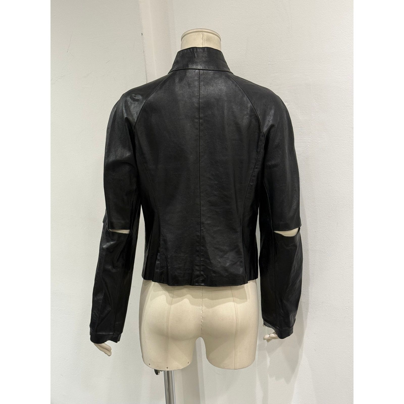 Paco Rabanne A/W2000 Paco Rabanne runway cut-out leather jacket Size S / US 4 / IT 40 - 7 Thumbnail