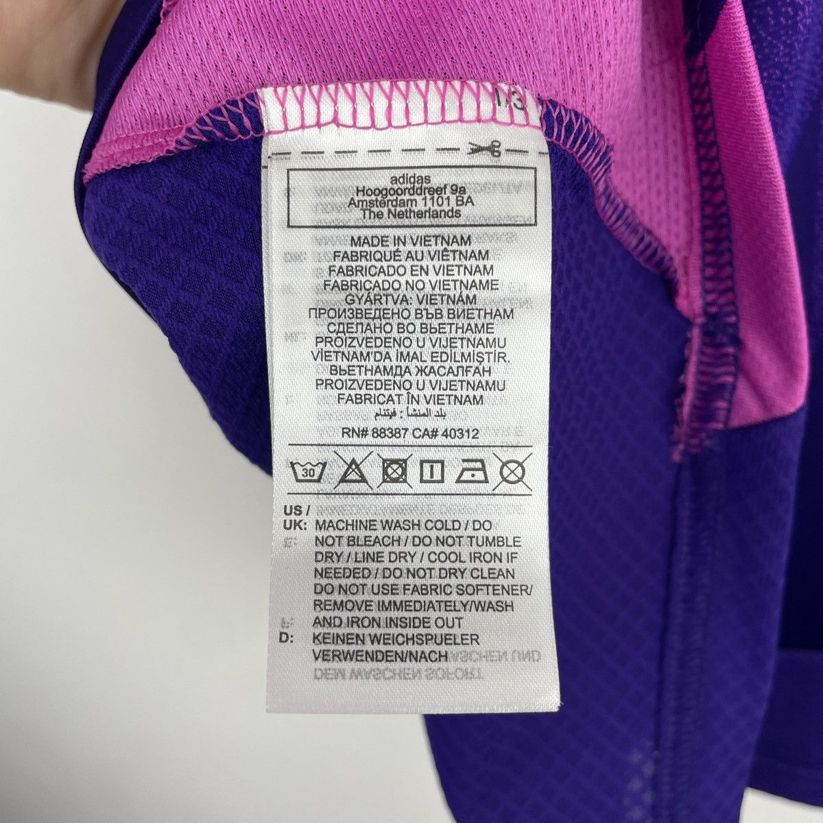 Adidas Germany Jamal Musiala Adidas Pink Jersey Euro 2024 size L Size US L / EU 52-54 / 3 - 7 Thumbnail