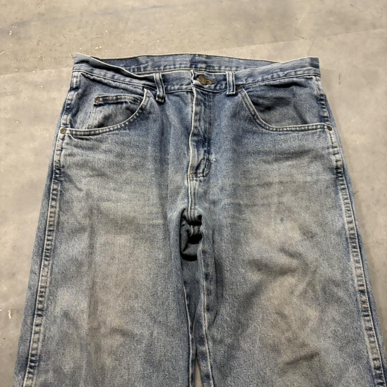 Japanese Brand × Vintage Crazy Vintage Y2K/2000s Grunge Medium Wash Essential Denim Jeans! Size US 32 / EU 48 - 5 Thumbnail