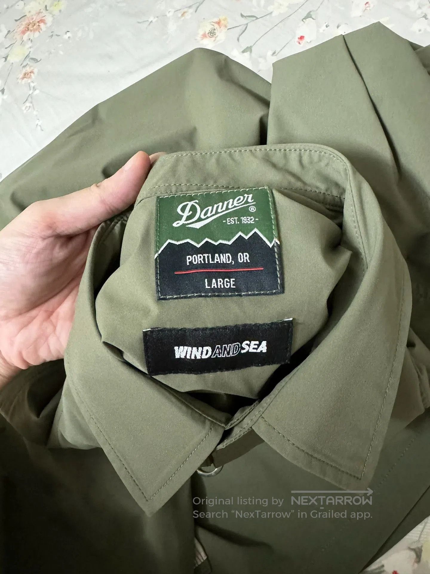 Other wind and sea x Danner waterproof jacket. Size US L / EU 52-54 / 3 - 7 Thumbnail