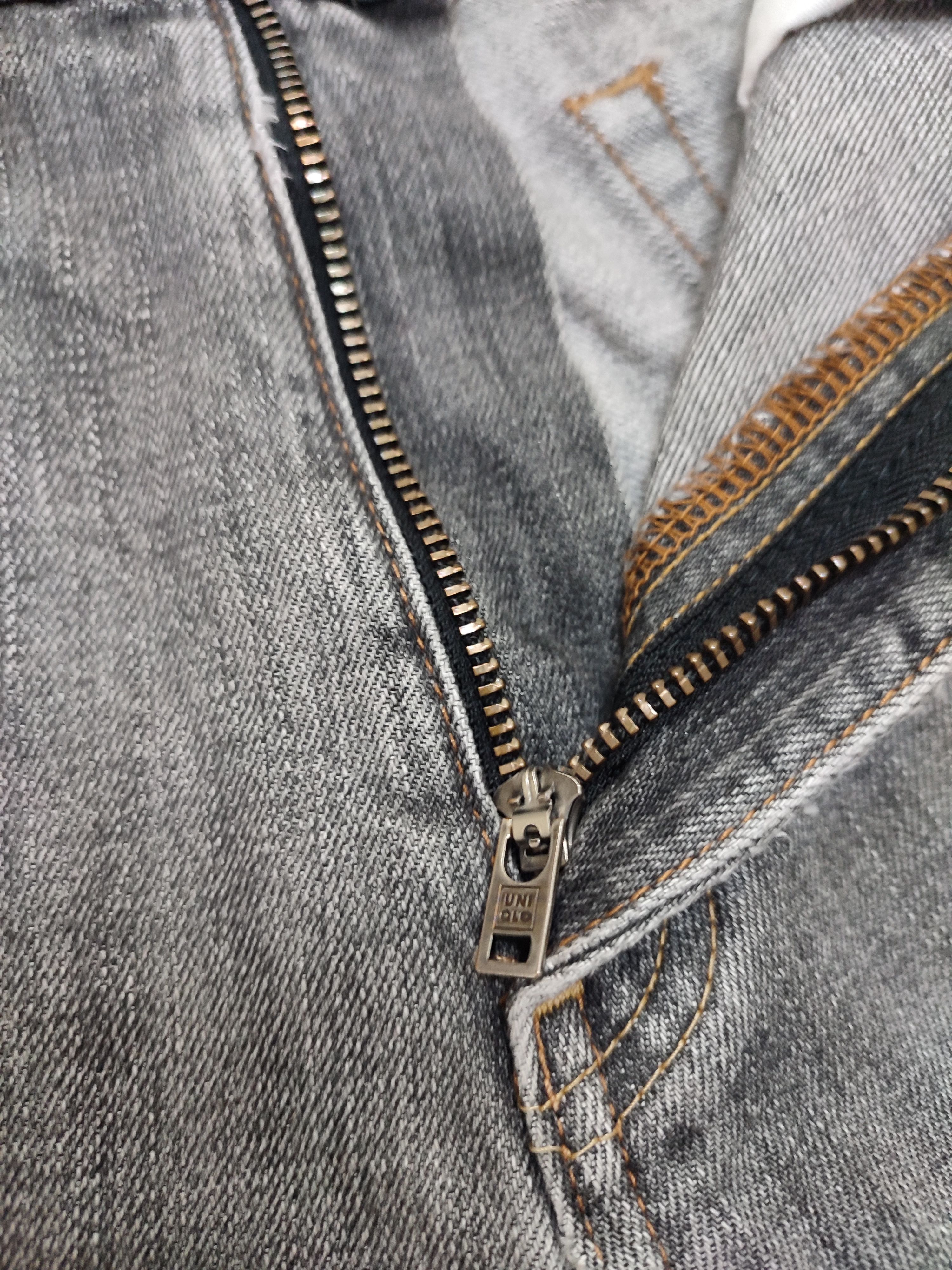 Uniqlo 💥Need Gone💥 90s Uniqlo Distressed Denim Size US 35 - 9 Thumbnail