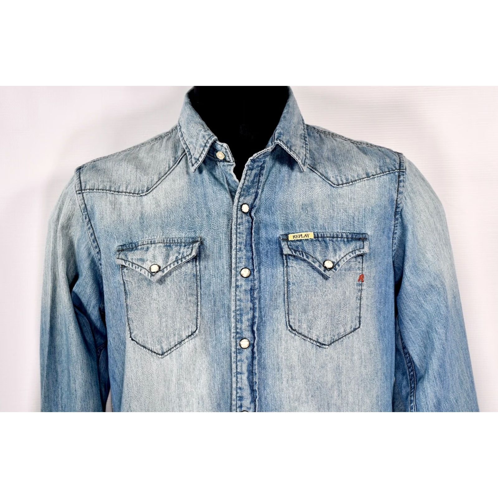 Replay Replay Denim Distressed Men's Long Sleeve Snap Shirt L Blue Cotton Denim Button-Up Collared 60s? 0 Size US L / EU 52-54 / 3 - 2 Thumbnail