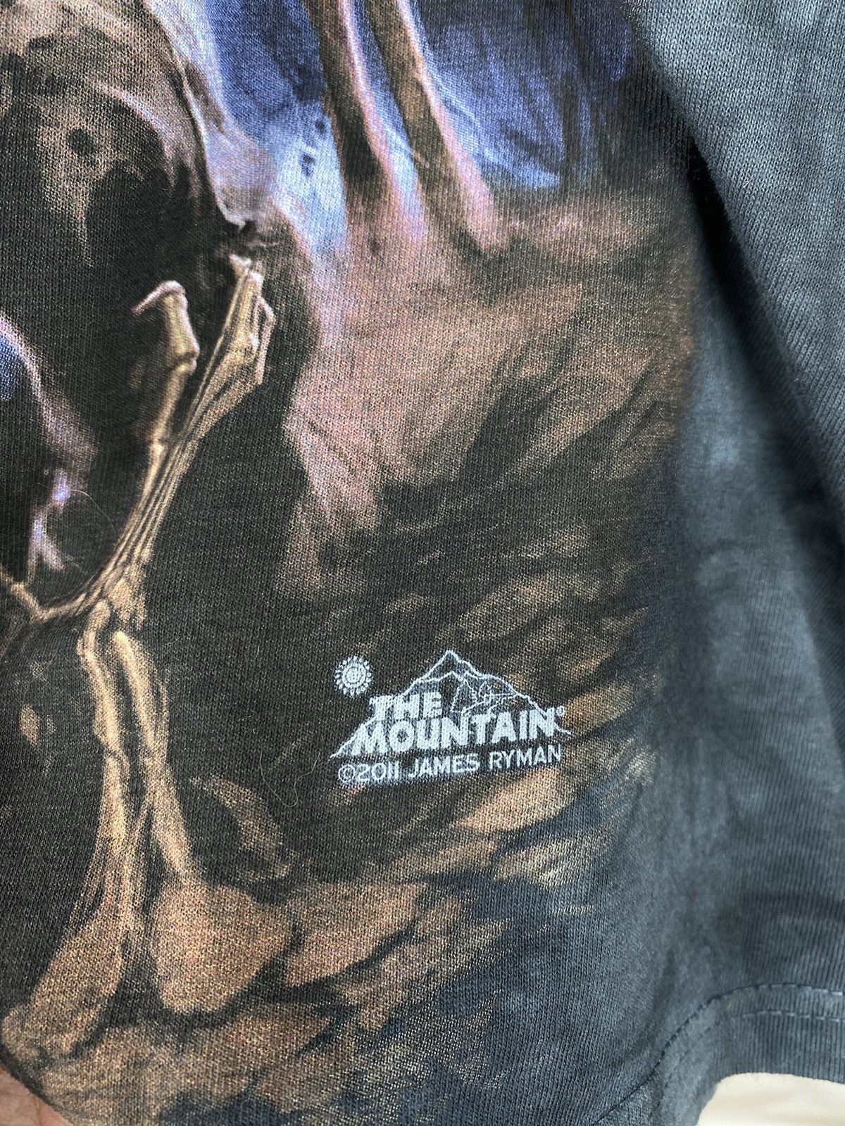 The Mountain The Mountain Play Dead Tee James Ryman Fullprinted size S Size US S / EU 44-46 / 1 - 5 Thumbnail