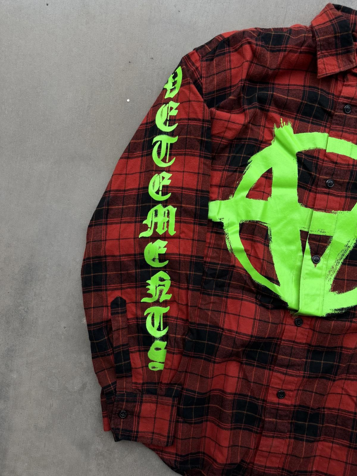 Vetements Vetements Anarchy Flannel Shirt Red Plaid Small Neon Logo Size US S / EU 44-46 / 1 - 3 Thumbnail