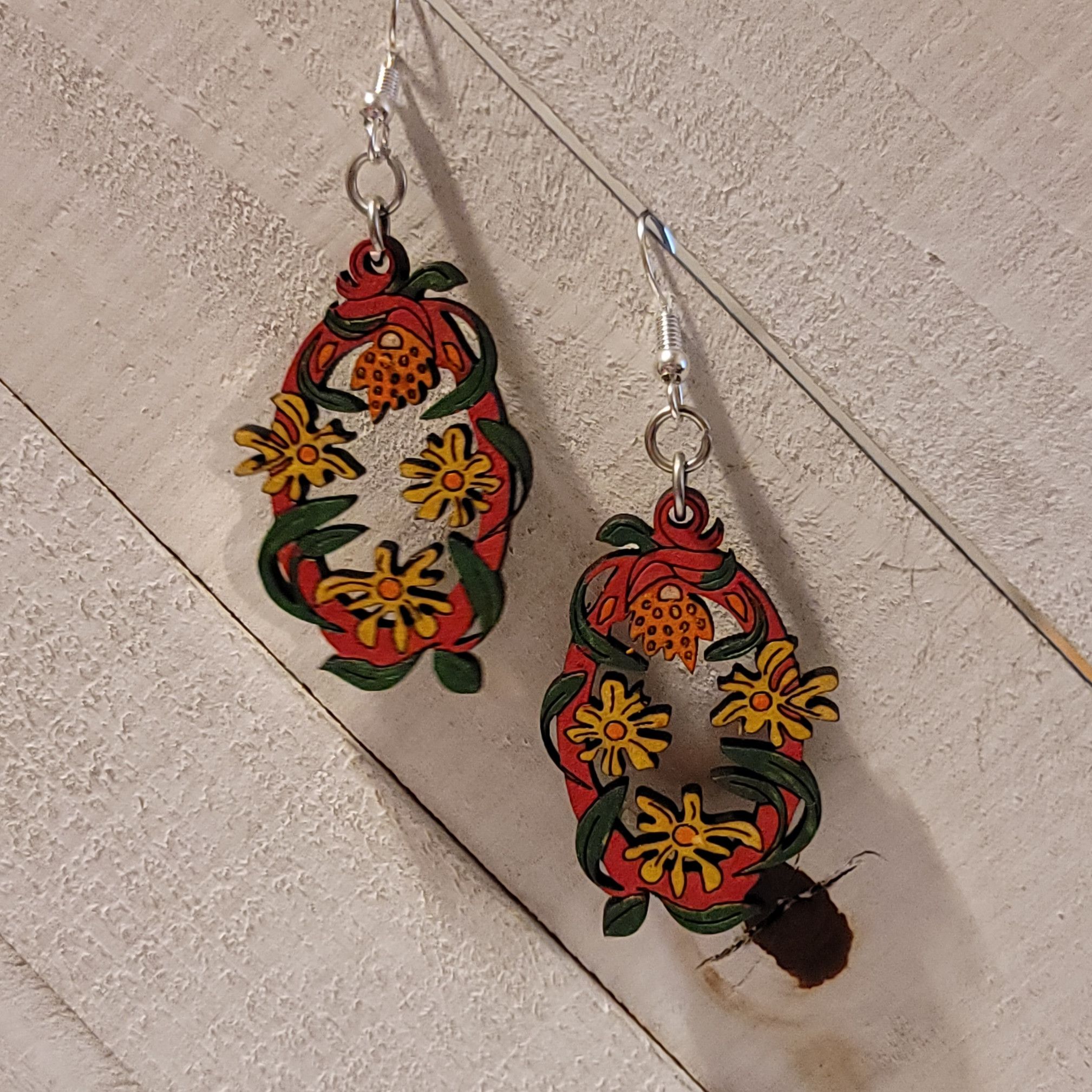 Handmade Laser Cut Hand Painted Flower Oval Dangle Earrings Size ONE SIZE - 1 Thumbnail