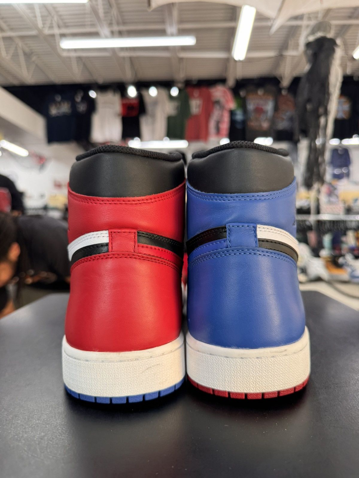 Jordan Brand Air Jordan 1 Top 3 Size 12 (2016) Size US 12 / EU 45 - 5 Thumbnail