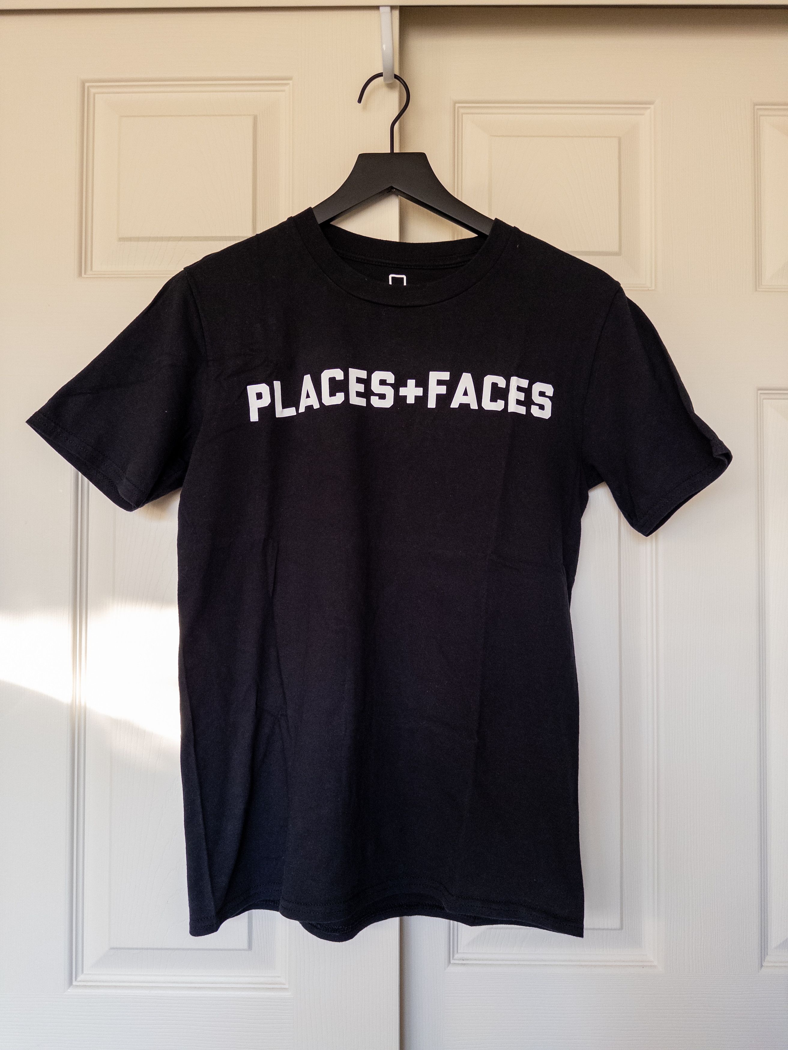 Places + Faces Places Plus Faces Black Logo Tee Size Small Places + Faces Size US S / EU 44-46 / 1 - 1 Thumbnail