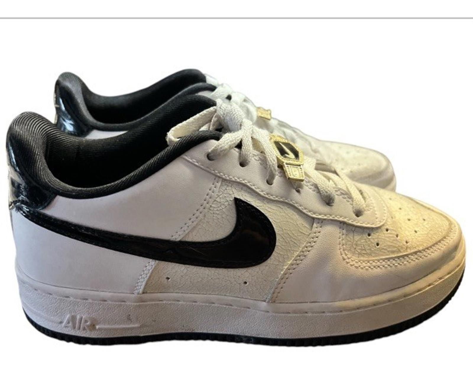 Nike NIKE AIR FORCE 1 LV8 GS WORLD CHAMP DQ0300 100 SIZE 6Y Size US 6 / EU 39 - 2 Thumbnail
