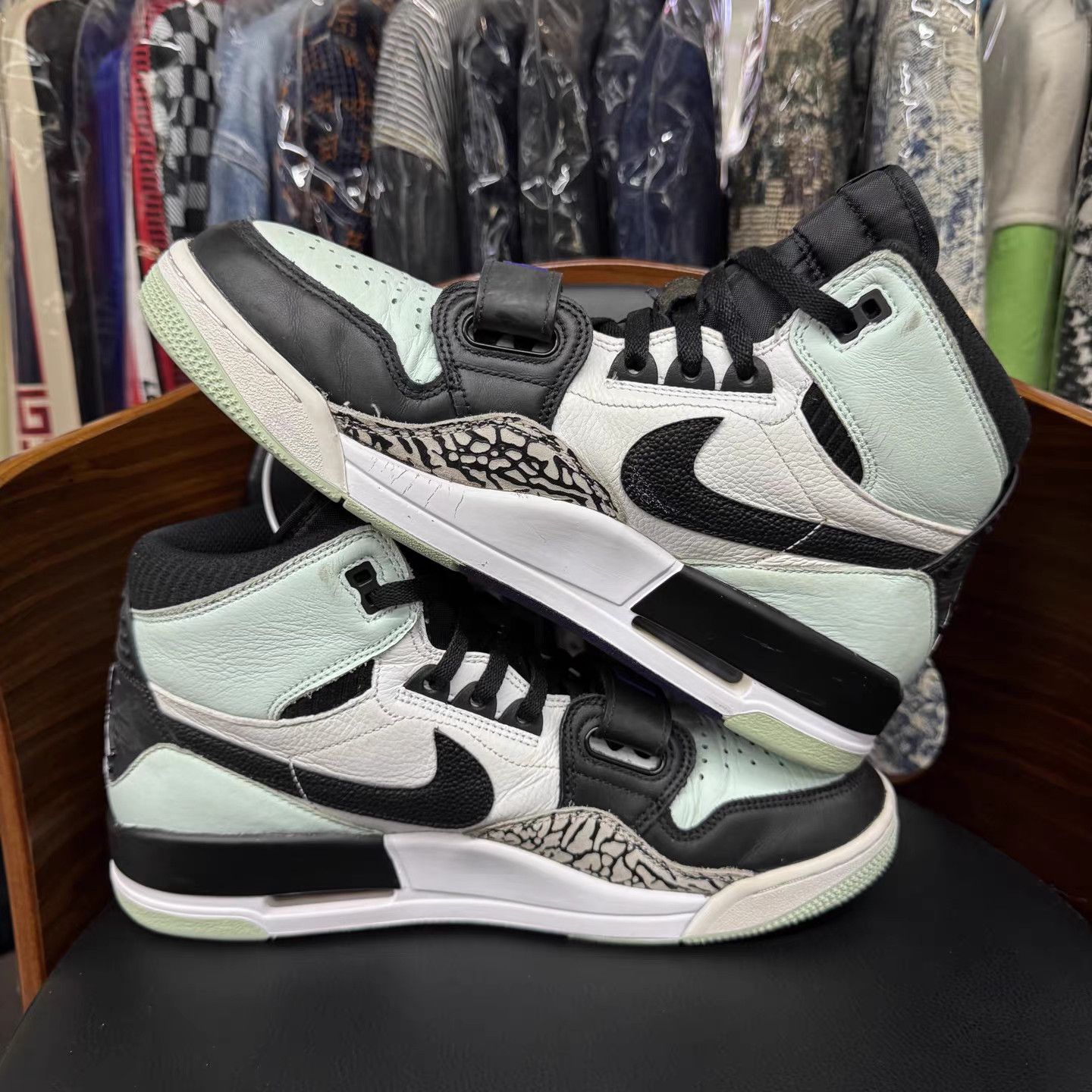 Jordan Brand Air Jordan 312 Tiffany Black Green K15 Size US 11.5 / EU 44-45 - 7 Thumbnail