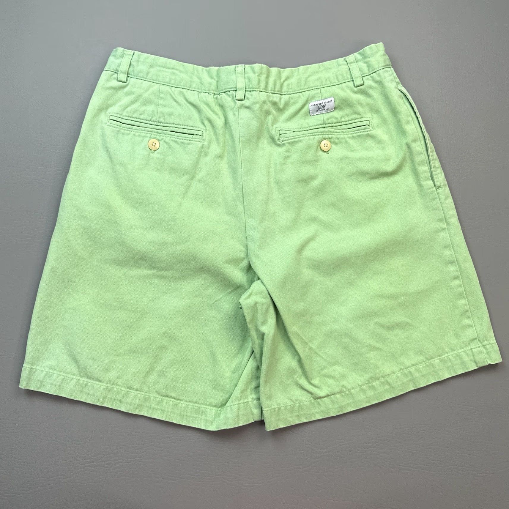 Vineyard Vines Vineyard Vines Shorts Mens Size 32 Green Chino Club Flat Front Casual Preppy Size US 32 / EU 48 - 6 Thumbnail