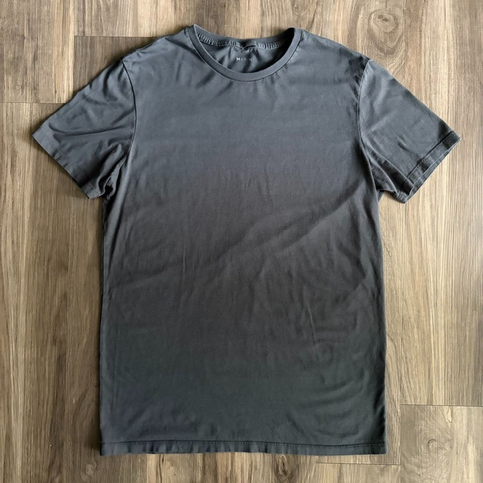 Marine Layer Marine Layer T-Shirt Men’s Size L Gray Crew Neck Size US L / EU 52-54 / 3 - 1 Thumbnail