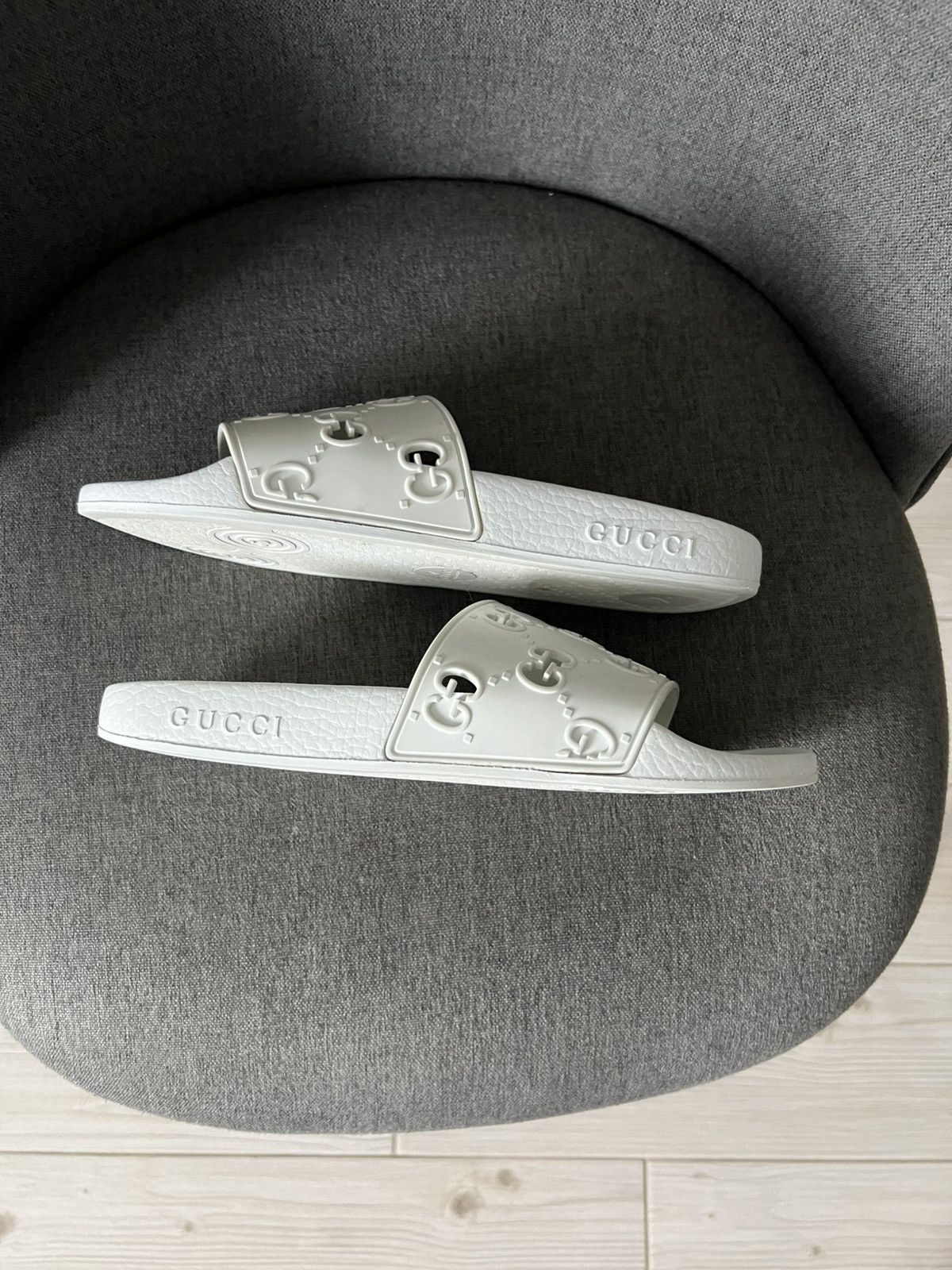 Gucci Gucci White Slides Sandals Size 39 Luxury Designer Size US 6.5 / EU 39-40 - 7 Thumbnail
