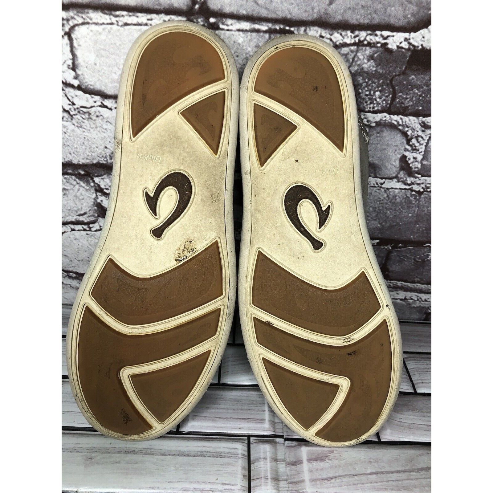 Olukai Olukai Mens Nalukai Kala Slip On Loafer Gray Suede Convertib Size US 8 / EU 41 - 11 Thumbnail