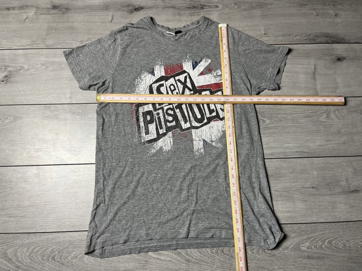 Band Tees Sex pistols Tshirt Britain size Large Size US L / EU 52-54 / 3 - 5 Thumbnail