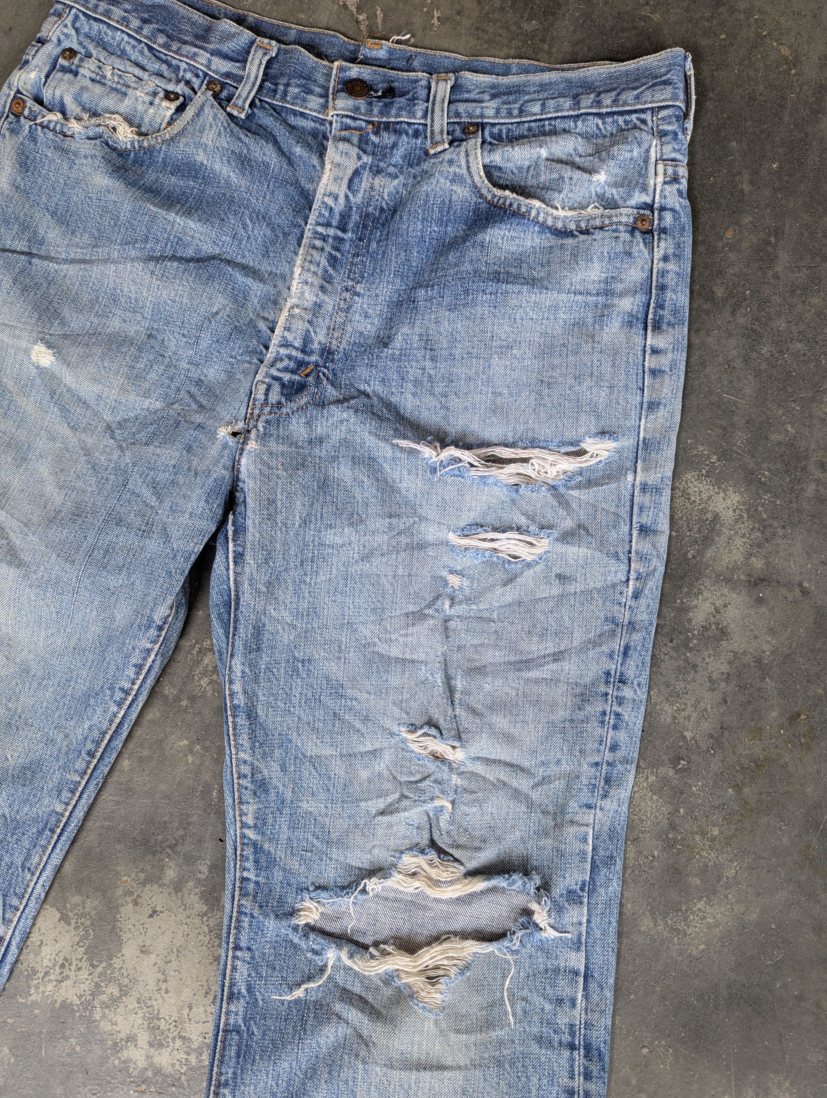 Levi's DISTRESSED 70/80s LEVIS 517 ZIP TALON 42 BUTTON NO 2 RED TAB Size US 34 / EU 50 - 2 Thumbnail
