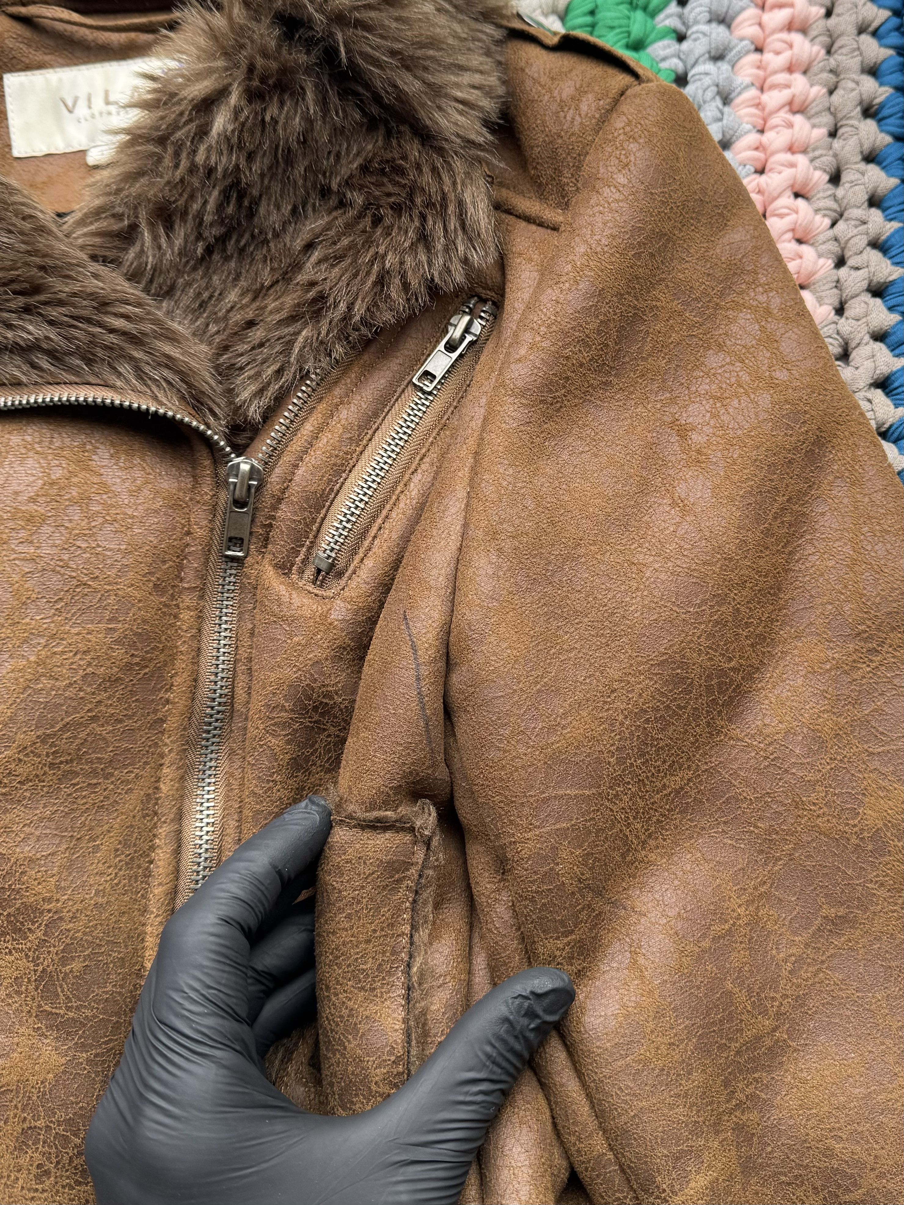 Japanese Brand Vintage Faux Sheepskin Coat (D10)(D15) Size L / US 10 / IT 46 - 4 Thumbnail