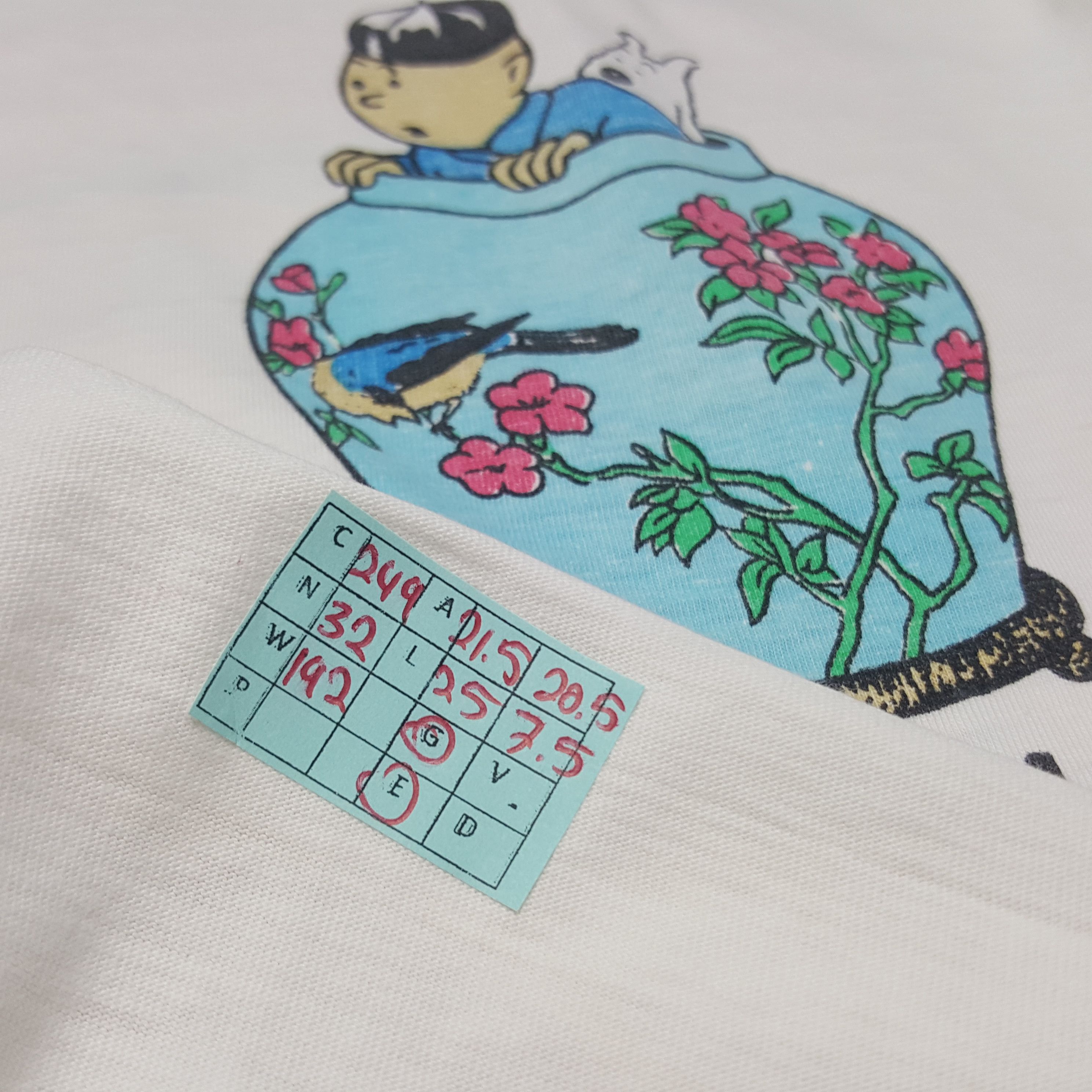 Vintage Vintage Tintin The Blue Lotus Tshirt Size US L / EU 52-54 / 3 - 7 Thumbnail