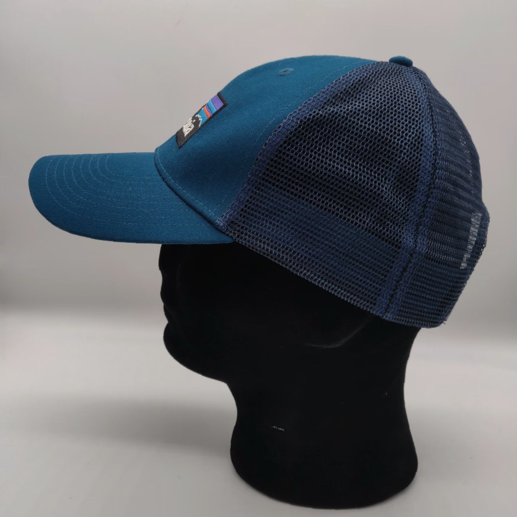 Patagonia Patagonia Hat Mens Trucker Navy P-6 Logo Mid Crown 2017 Baseball Cap Adjustable Breathable One Size Men Navy Patagonia Trucker Hat 2017 Mens Size ONE SIZE - 3 Thumbnail