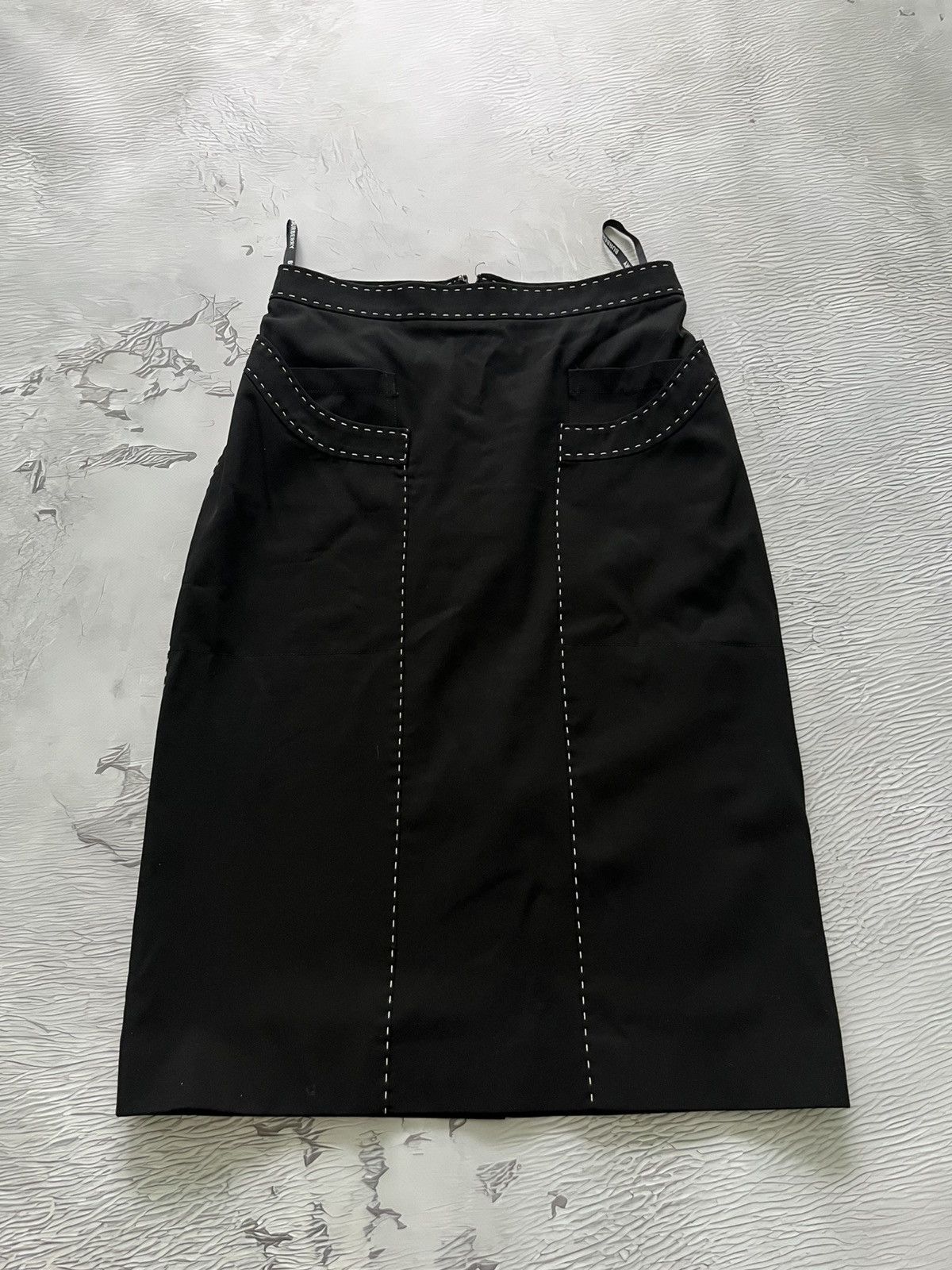 Burberry Burberry London England Luxury Black Skirt Size 26" / US 2 / IT 38 - 1 Thumbnail