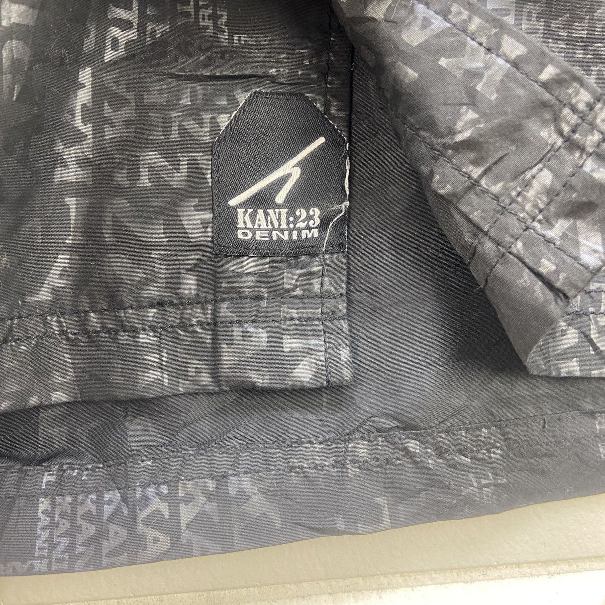 Karl Kani Karl Kani Full Print Monogram Polyester Shirt Size US XL / EU 56 / 4 - 15 Thumbnail