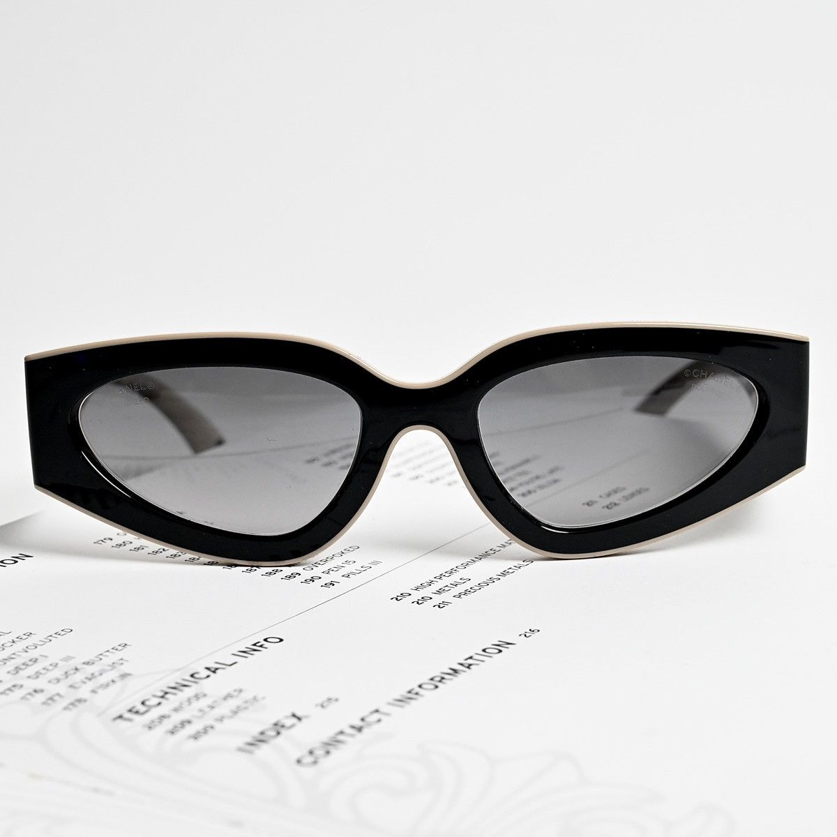 Chanel CHANEL 0CH6056 SUNGLASSES Size ONE SIZE - 3 Thumbnail