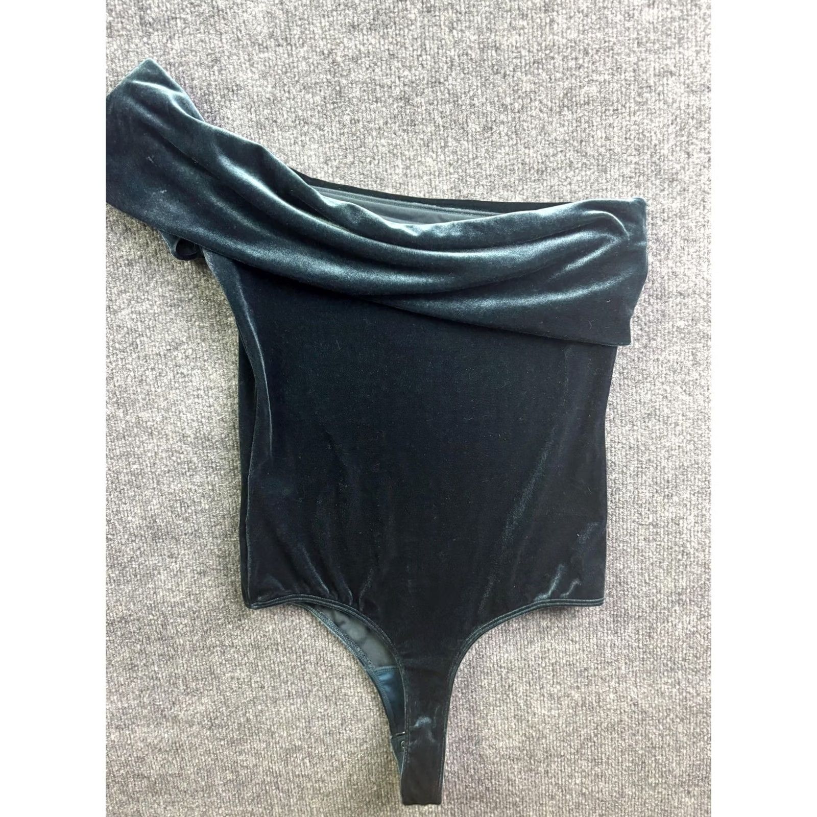 Agolde AGOLDE Bree Bodysuit Womens M Green Velvet One Shoulder Thong Snap Bodysuit Size M / US 6-8 / IT 42-44 - 5 Thumbnail