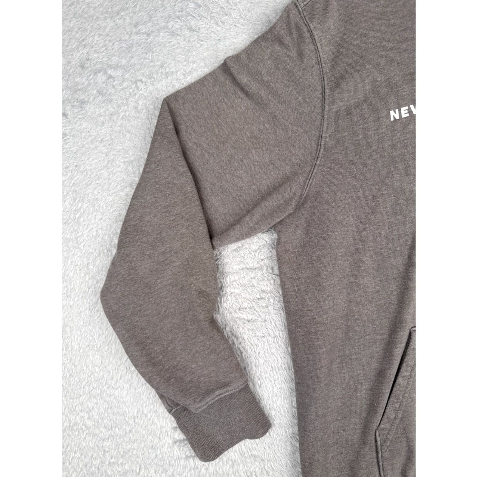 The North Face VINTAGE The North Face Hoodie Shirt Mens Large Gray Pullover Logo Cotton Blend (90s, Outdoor) Mens Size US L / EU 52-54 / 3 - 3 Thumbnail