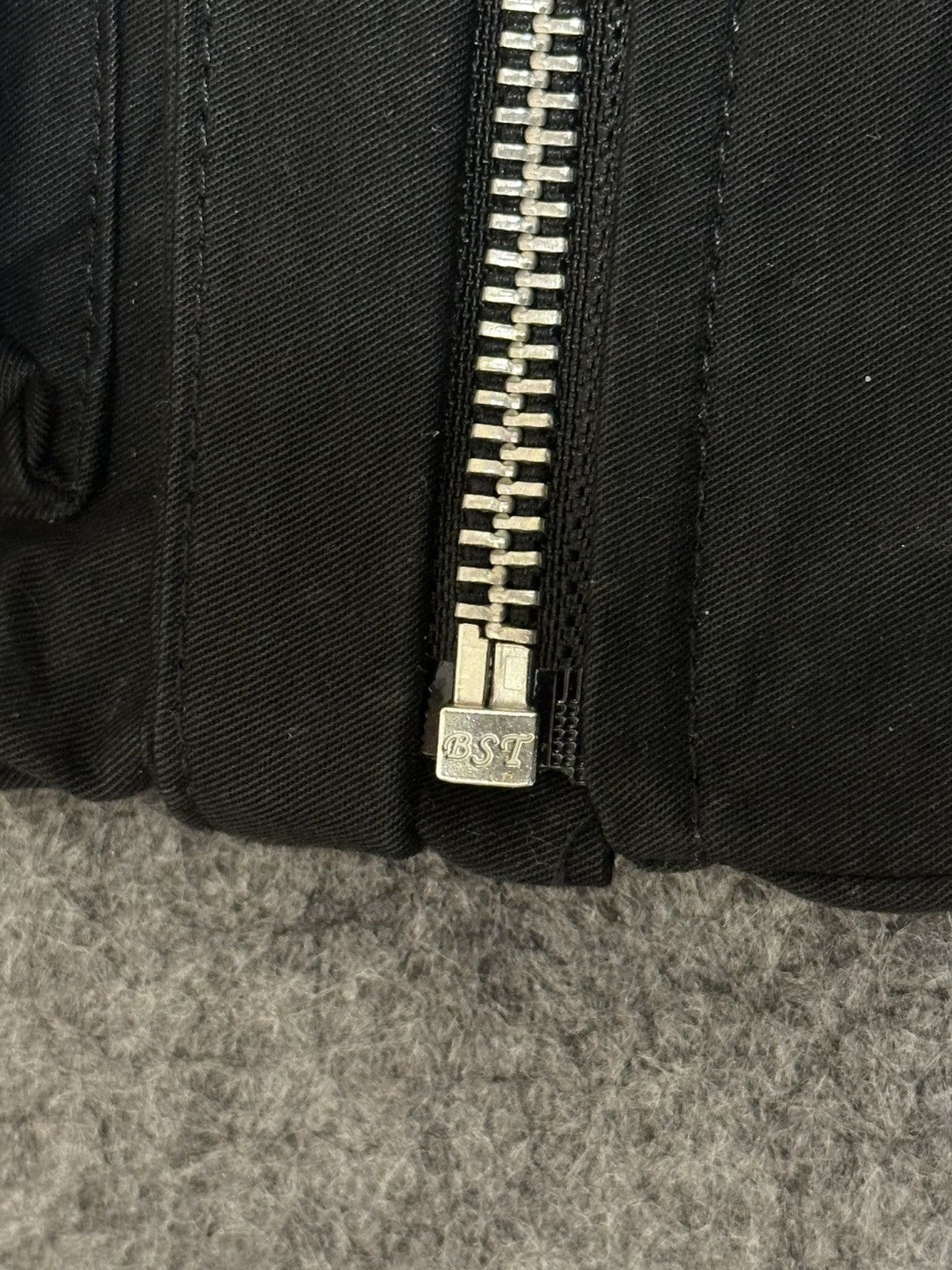 Phipps Phipps cargo trousers featuring large side pockets . Size US 30 / EU 46 - 11 Thumbnail
