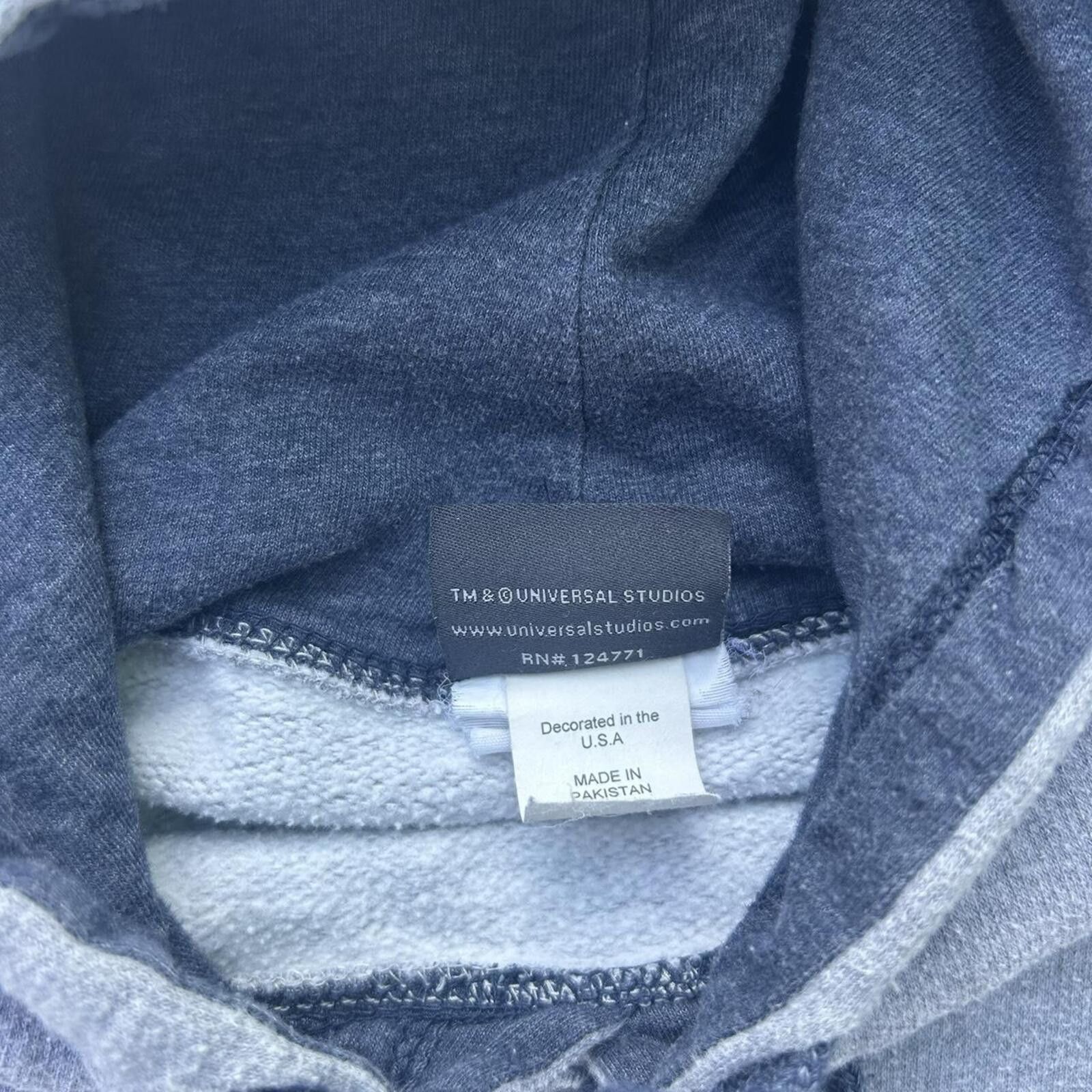 Other Vintage y2k Universal Studios Florida Grey Hoodie size M Size US M / EU 48-50 / 2 - 5 Thumbnail