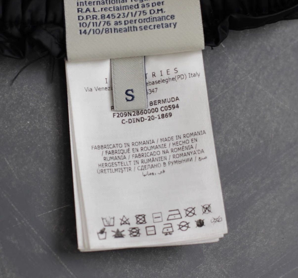 Rick Owens Rick Owens x Moncler Collaboration Down Shorts/Puffer Shorts Size US 32 / EU 48 - 7 Thumbnail