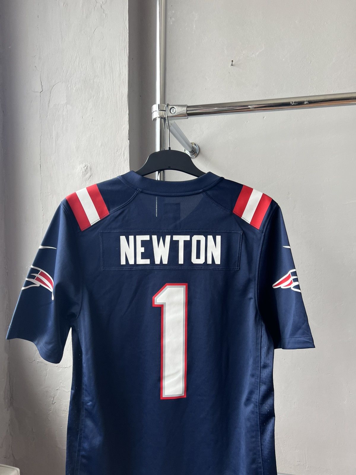 NFL 2021 NFL USA New England Patriots #1 Newton Football shirt Size US S / EU 44-46 / 1 - 12 Thumbnail