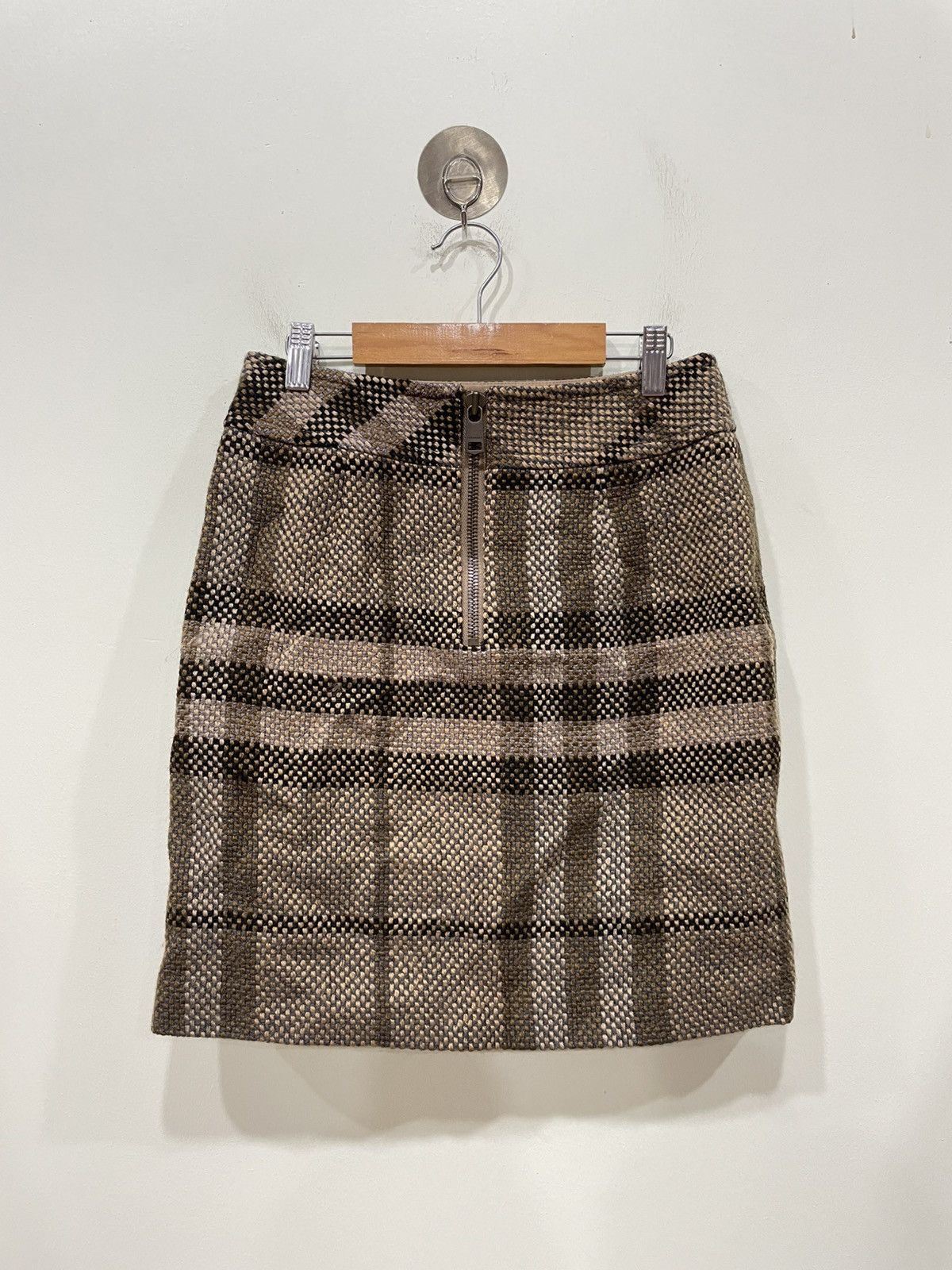 Burberry Burberry Novacheck Skirt Size 26" / US 2 / IT 38 - 2 Thumbnail
