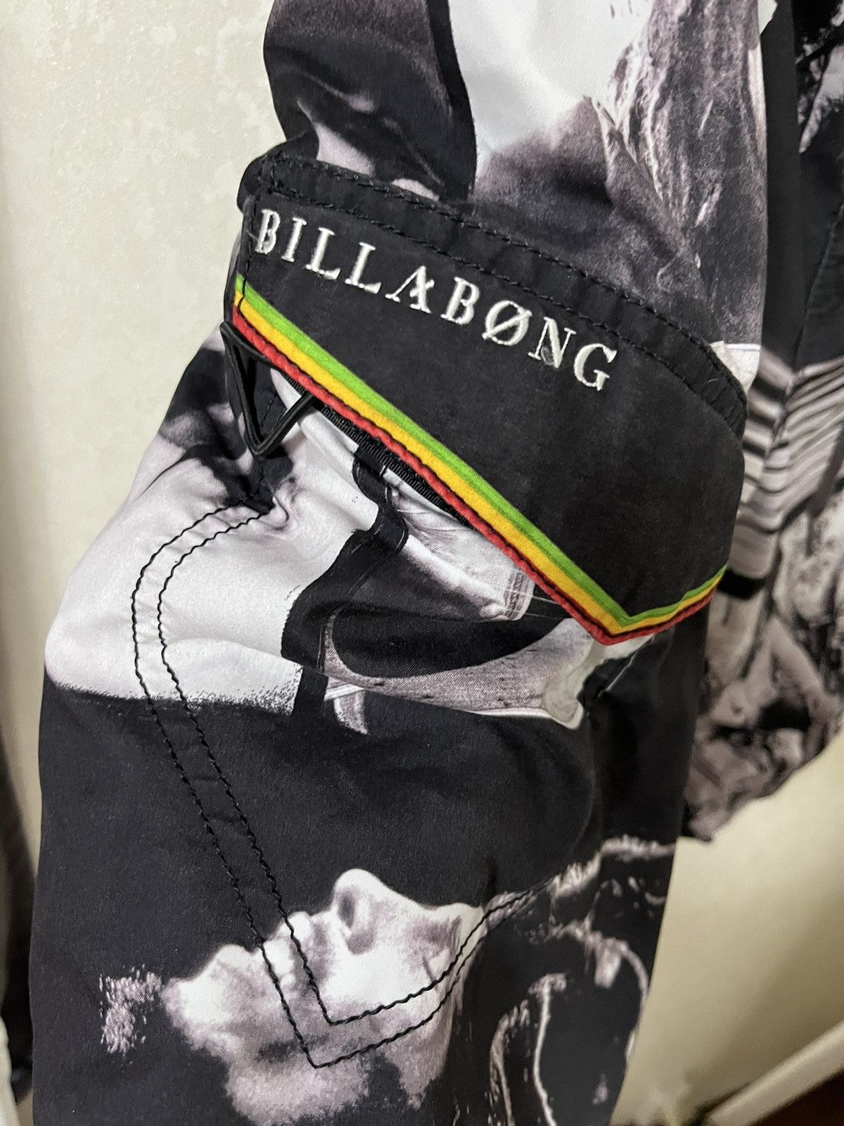 Billabong × Vintage Billabong x Bob Marley Vintage All Overprinted Shorts Size US 36 / EU 52 - 6 Thumbnail